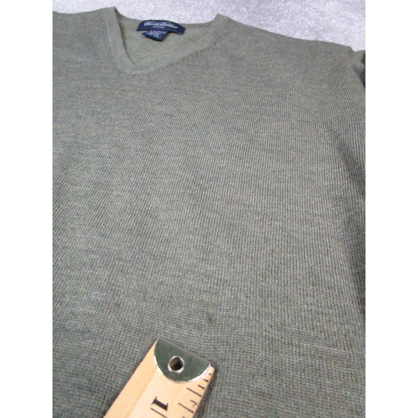 Brooks Brothers Brooks Brothers Sweater Mens XL Green Merino Wool Knit Golf Pullover V-Neck Knit Regular Size US XL / EU 56 / 4 - 4 Thumbnail