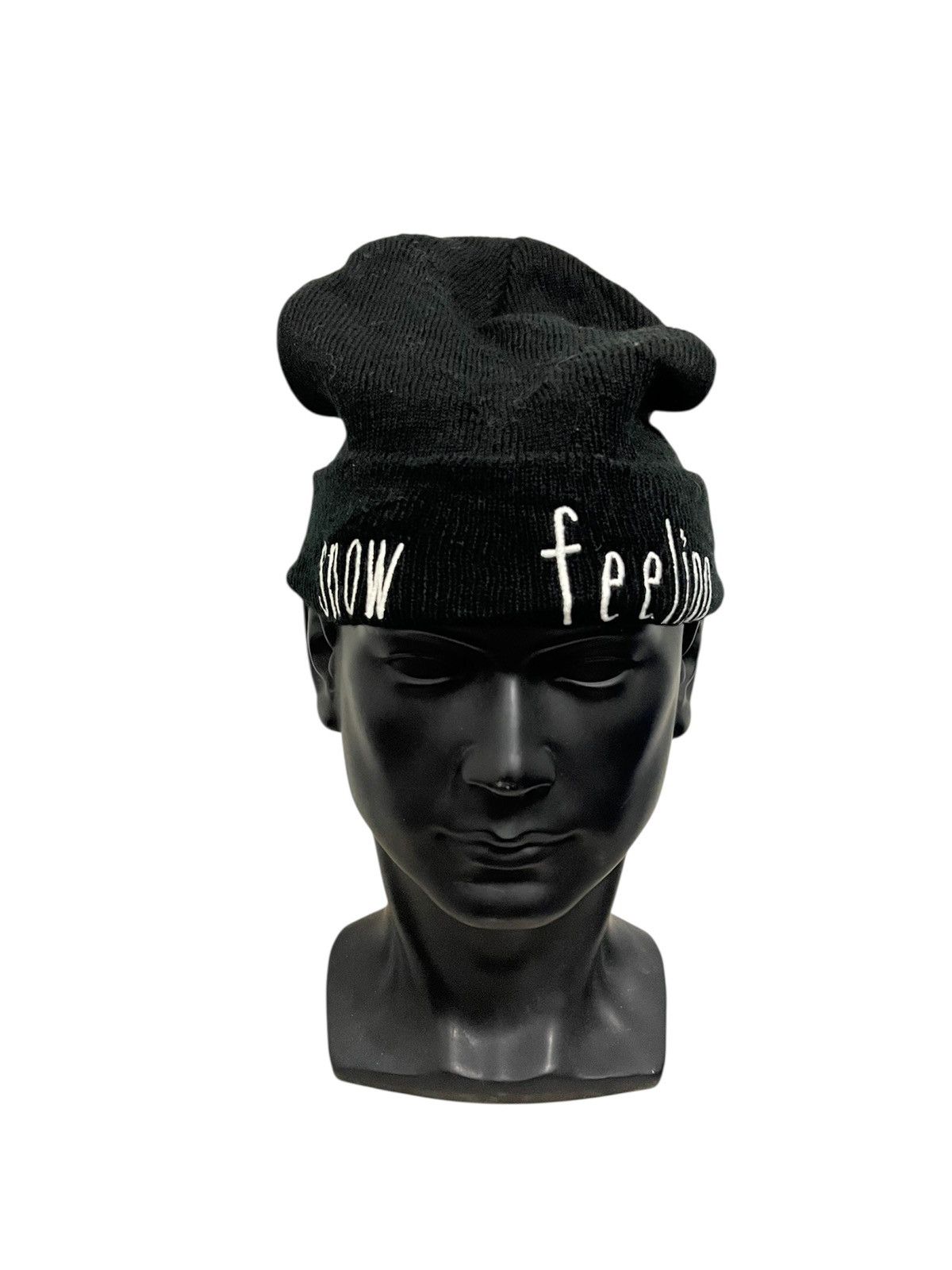 Zara ZARA Beanie Hat Size ONE SIZE - 1 Thumbnail