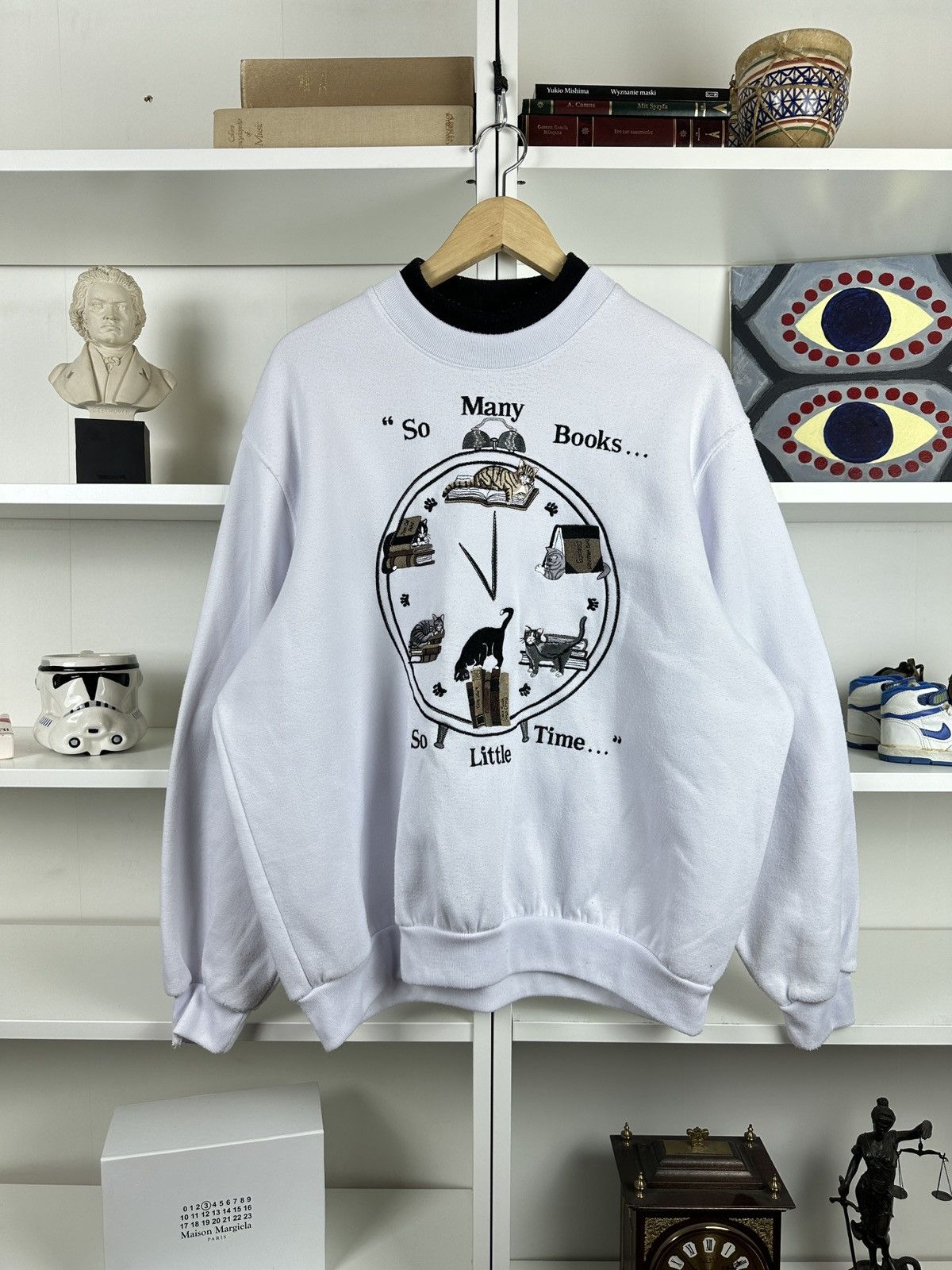 Other Vintage 2000s cute embroided art cats books crewneck Size US L / EU 52-54 / 3 - 1 Thumbnail