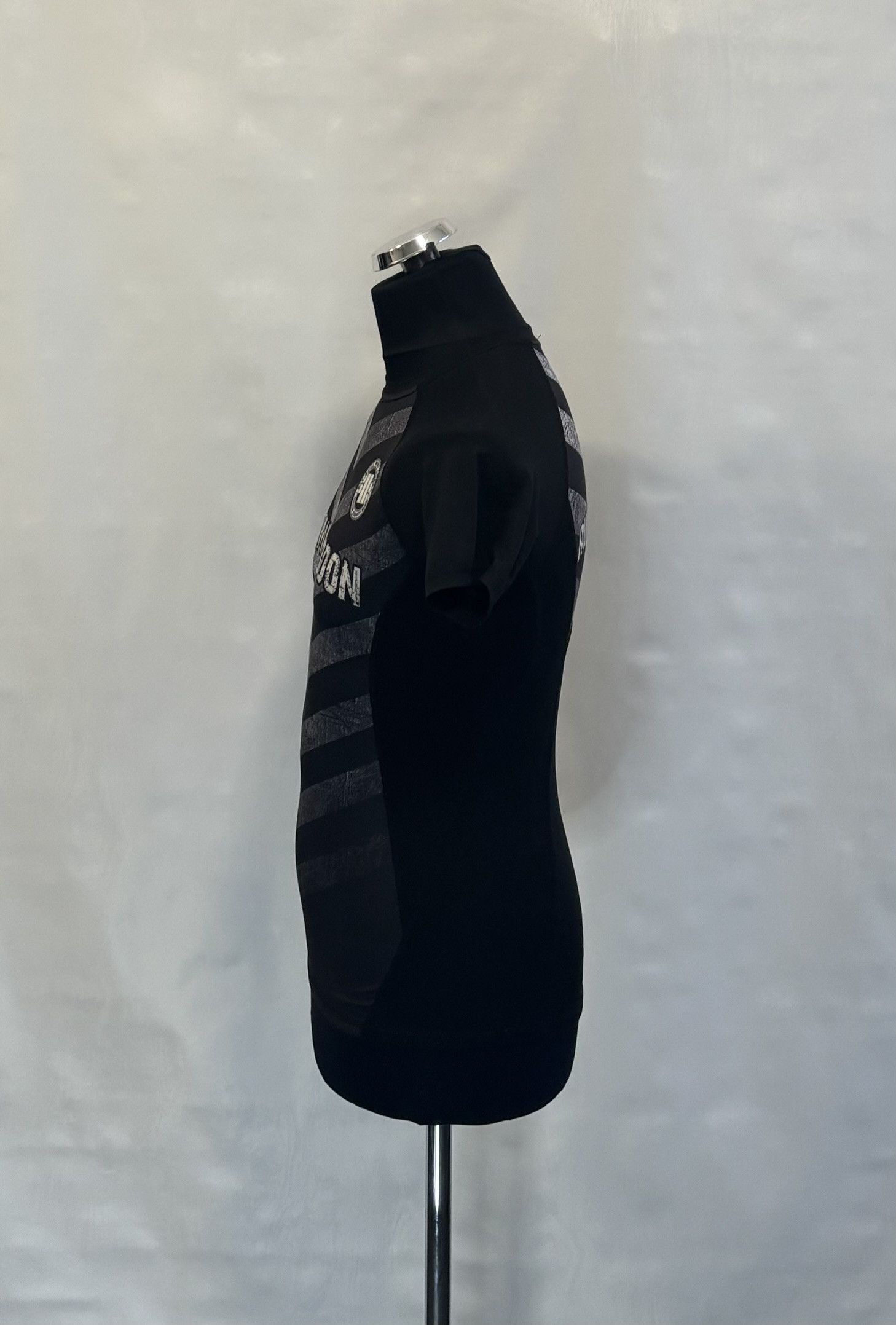 Other Rashguard Pit Bull West Coast Runmageddon size. S Size US S / EU 44-46 / 1 - 3 Thumbnail