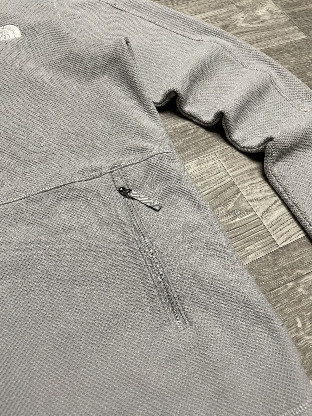 The North Face The North Face Gray Zip-Up Fleece Jacket Outdoor Gorpcore Size US S / EU 44-46 / 1 - 7 Thumbnail