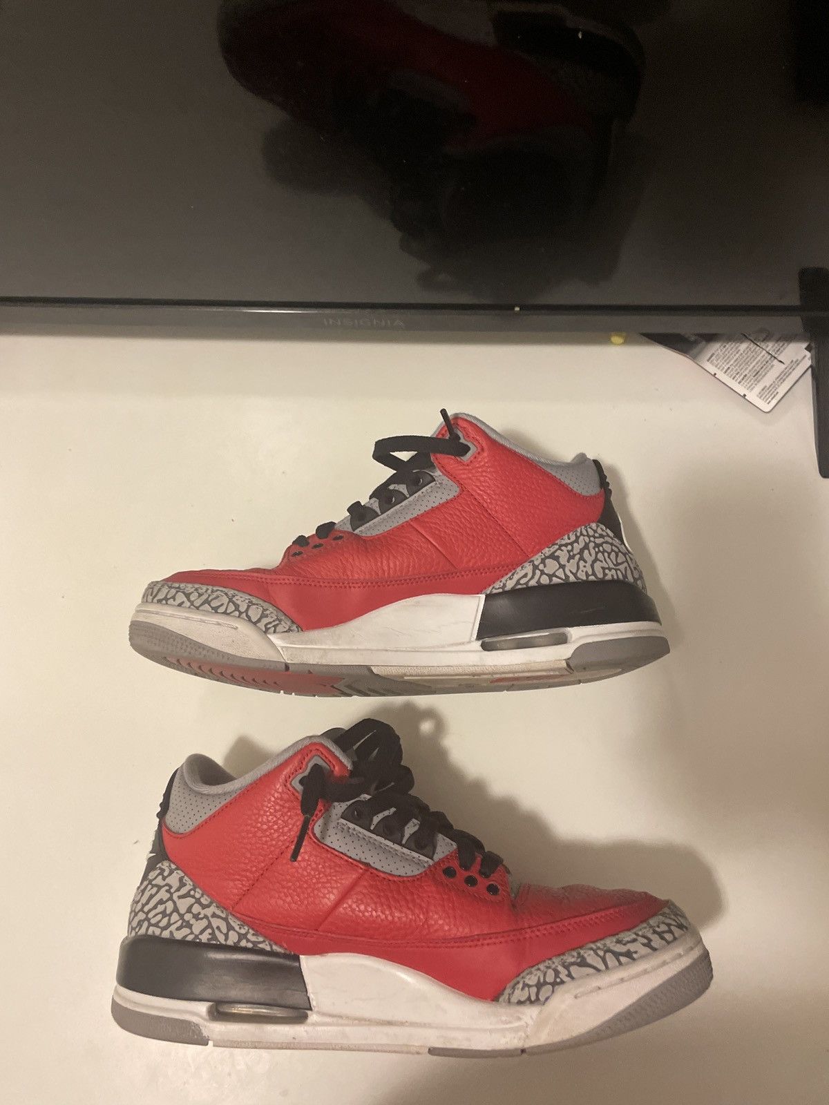 image of Jordan Brand 3 Retro Se Unite Shoes in Red, Men's (Size 9)