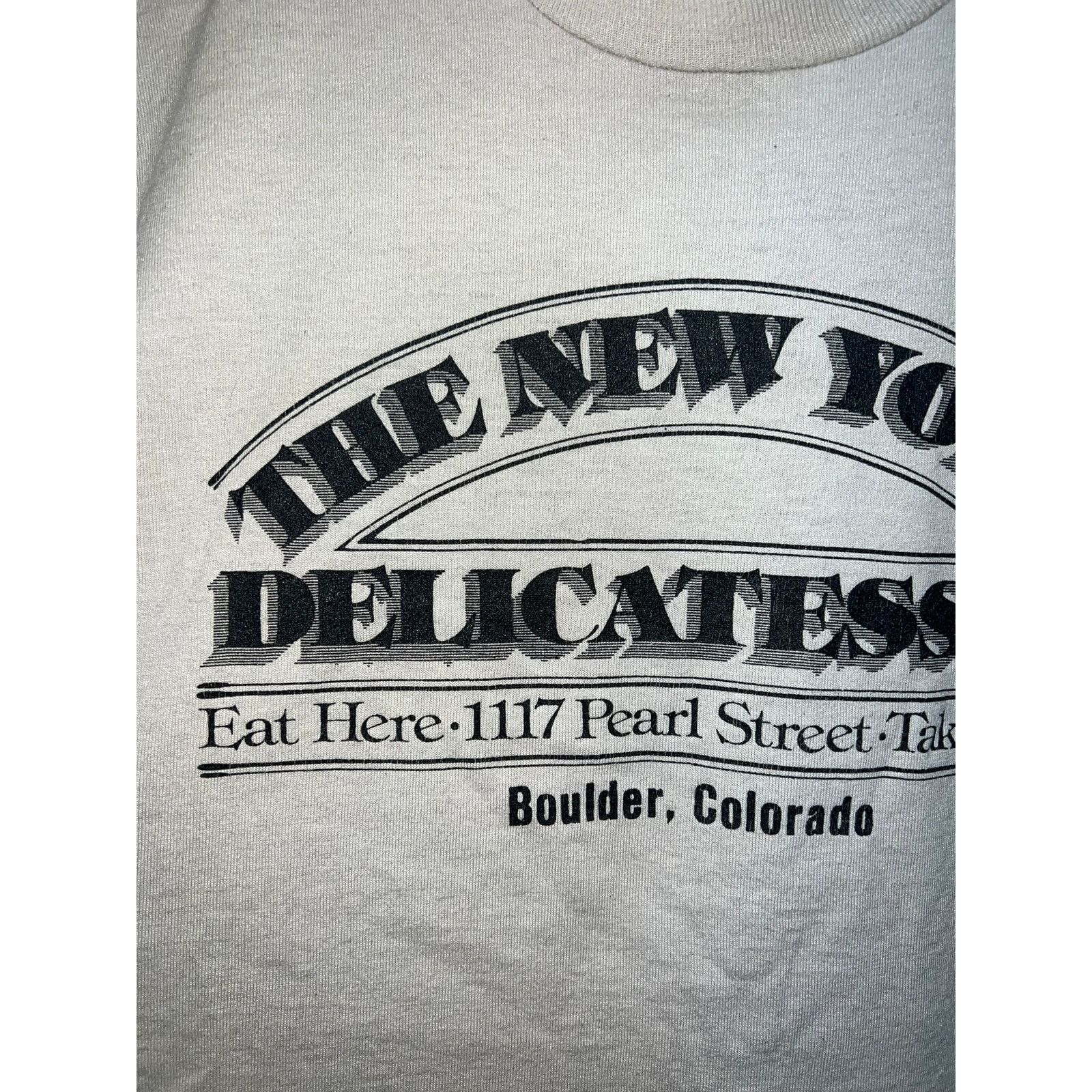 Fruit Of The Loom Vintage New York Deli Shirt The NYC Delicatessen Tee 90s L Size US L / EU 52-54 / 3 - 3 Thumbnail