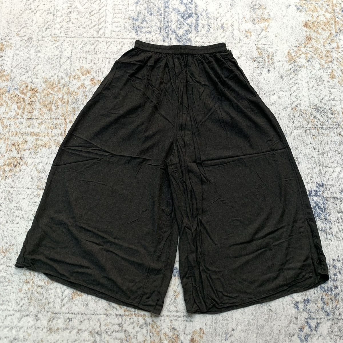 Japanese Brand Rare Japanese Brand Yohji Style Uniqlo Wide Pants Size US 32 / EU 48 - 1 Thumbnail