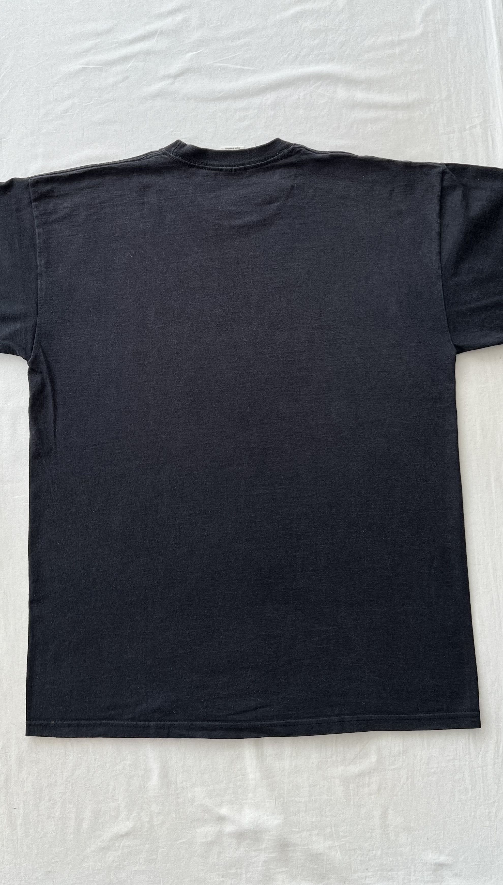 Band Tees Vintage 2000s Deftones Skull Metal Band Y2k Black T-shirt Size US L / EU 52-54 / 3 - 18 Thumbnail