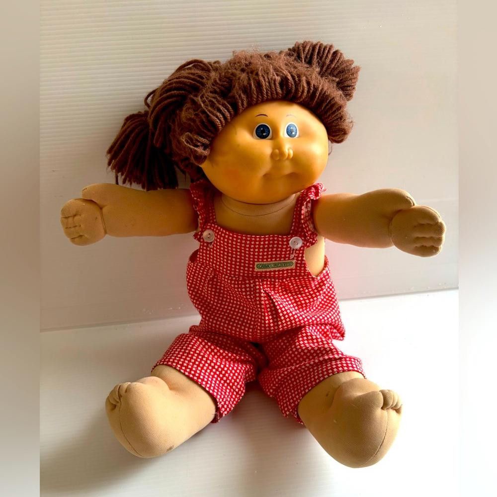 Designer Vintage 1980s Cabbage Patch Kid Doll Size ONE SIZE - 1 Thumbnail
