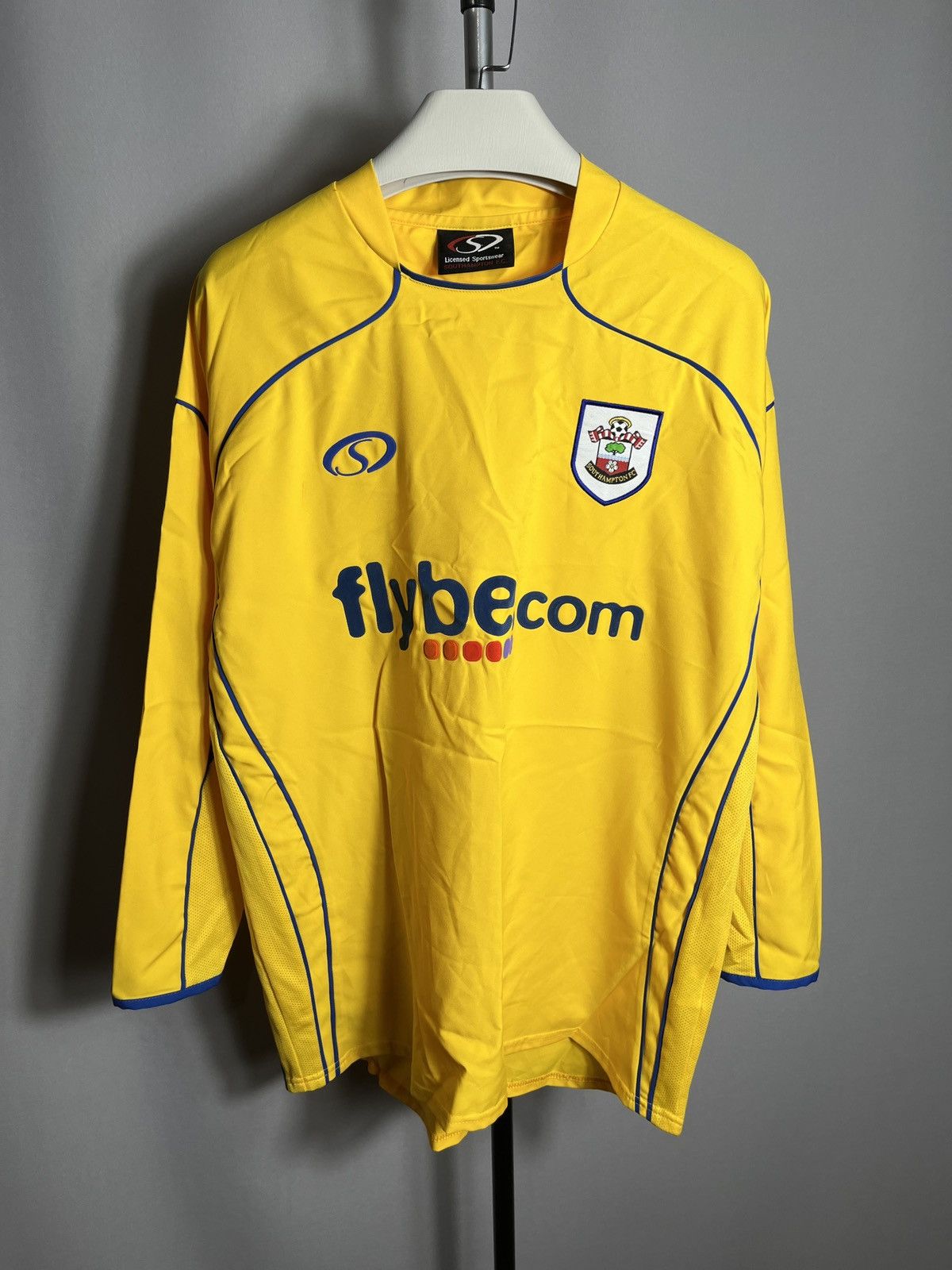 Vintage 2007 - 2008 Southampton away long sleeve mens shirt yellow Size US L / EU 52-54 / 3 - 1 Thumbnail
