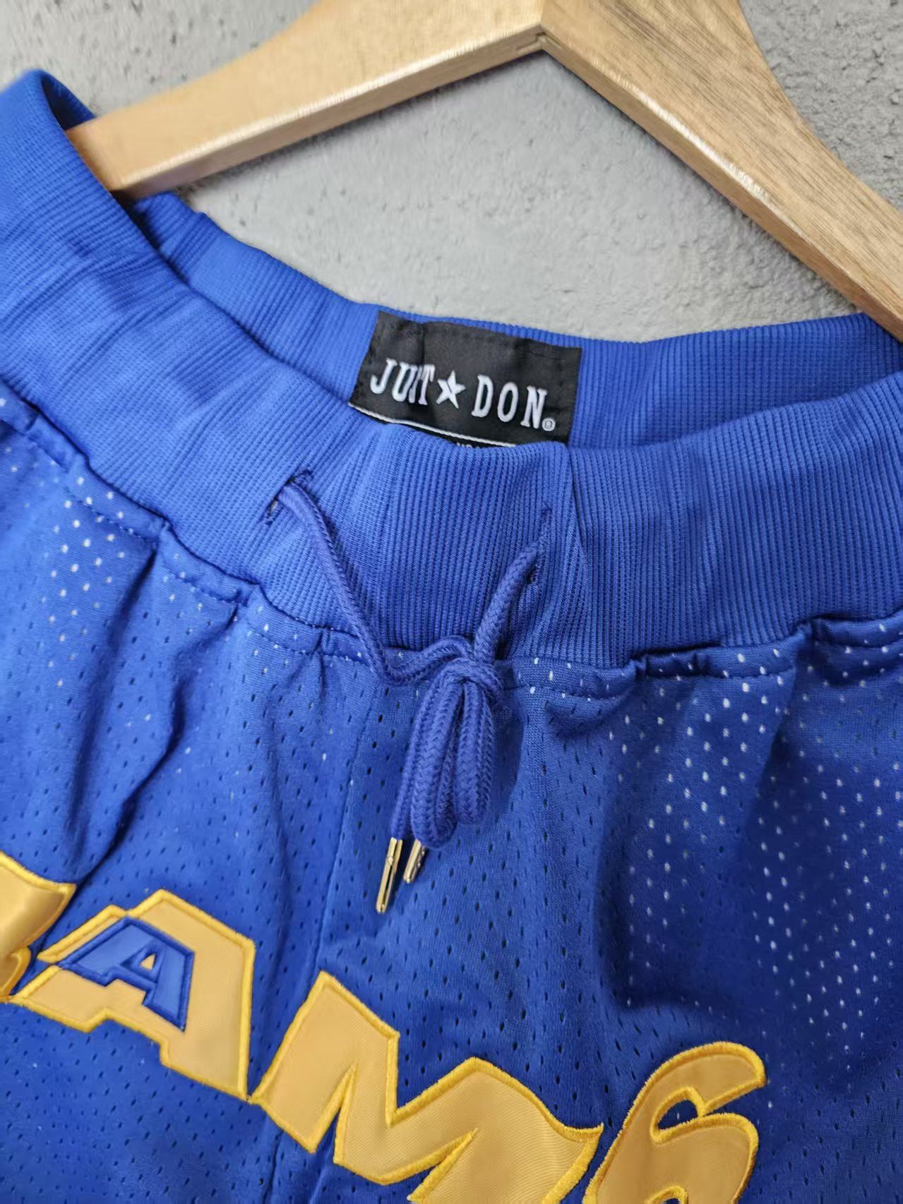 NFL Los Angeles Rams Short XL Size US 36 / EU 52 - 2 Thumbnail