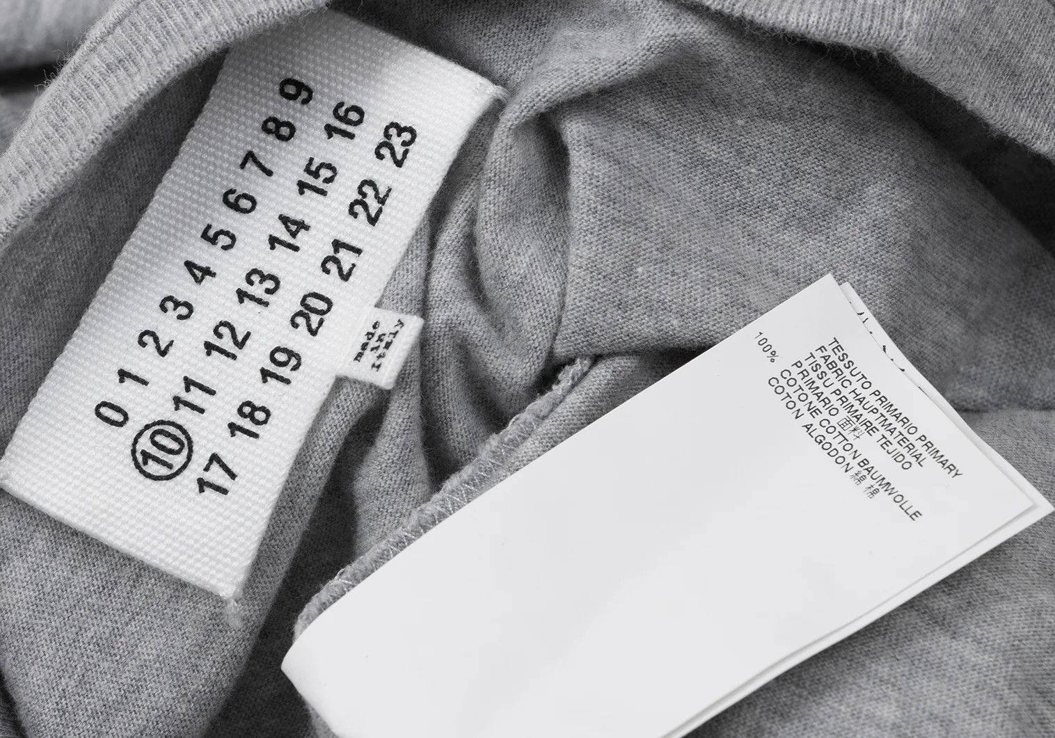 Maison Margiela Darts Design T-Shirt Grey Size 46 Size US S / EU 44-46 / 1 - 11 Thumbnail