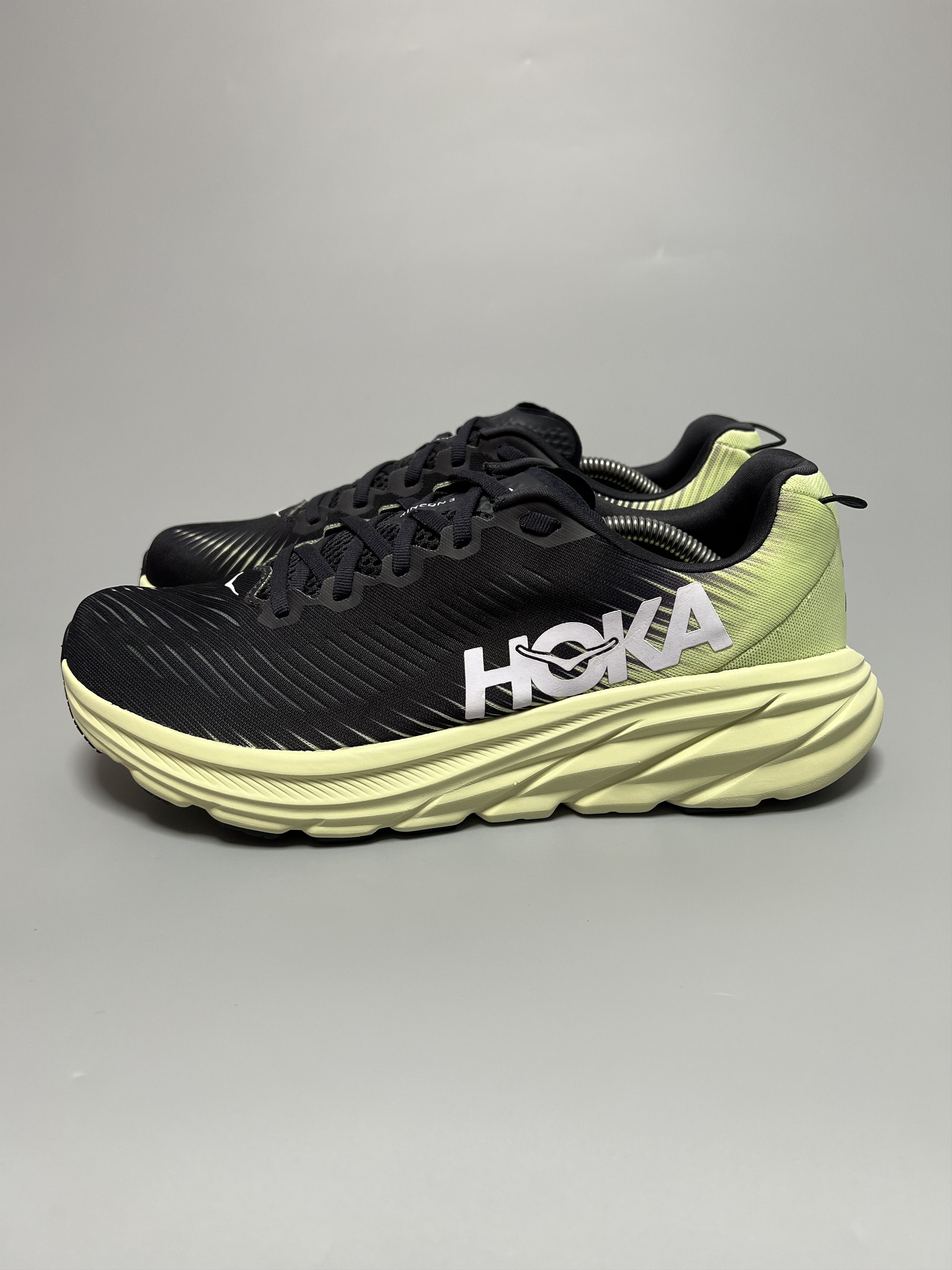 Hoka 10.5D Hoka One One Rincon 3 Running Shoes Gym Walking Size US 10.5 / EU 43-44 - 2 Thumbnail