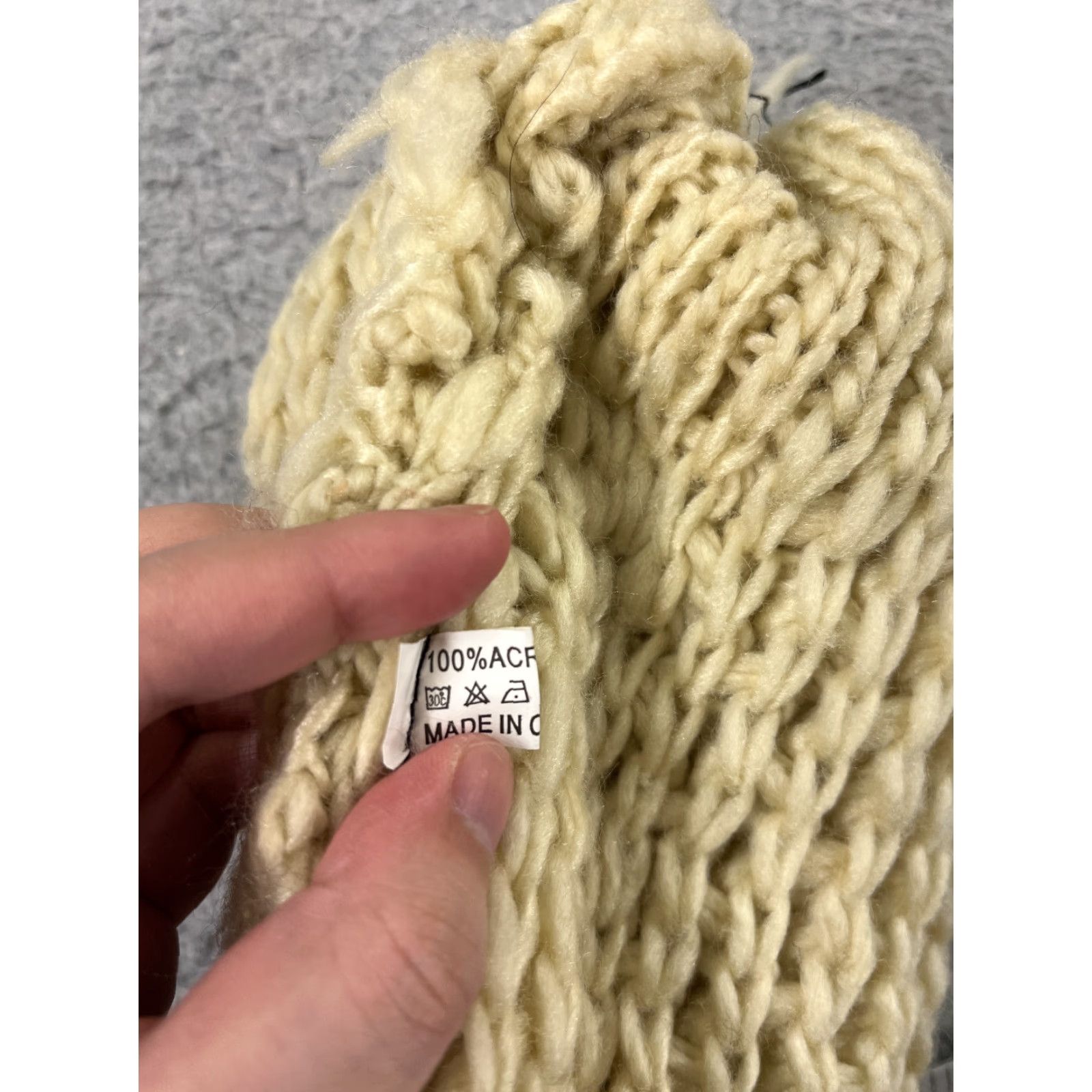 Vintage VINTAGE Beanie Toque Womens One Size Ivory Knit Crochet 100% Acrylic Winter Ski - Beanie, Ivory, Womens, One Size, Knit, Crochet, Ski Theme Size ONE SIZE - 5 Thumbnail