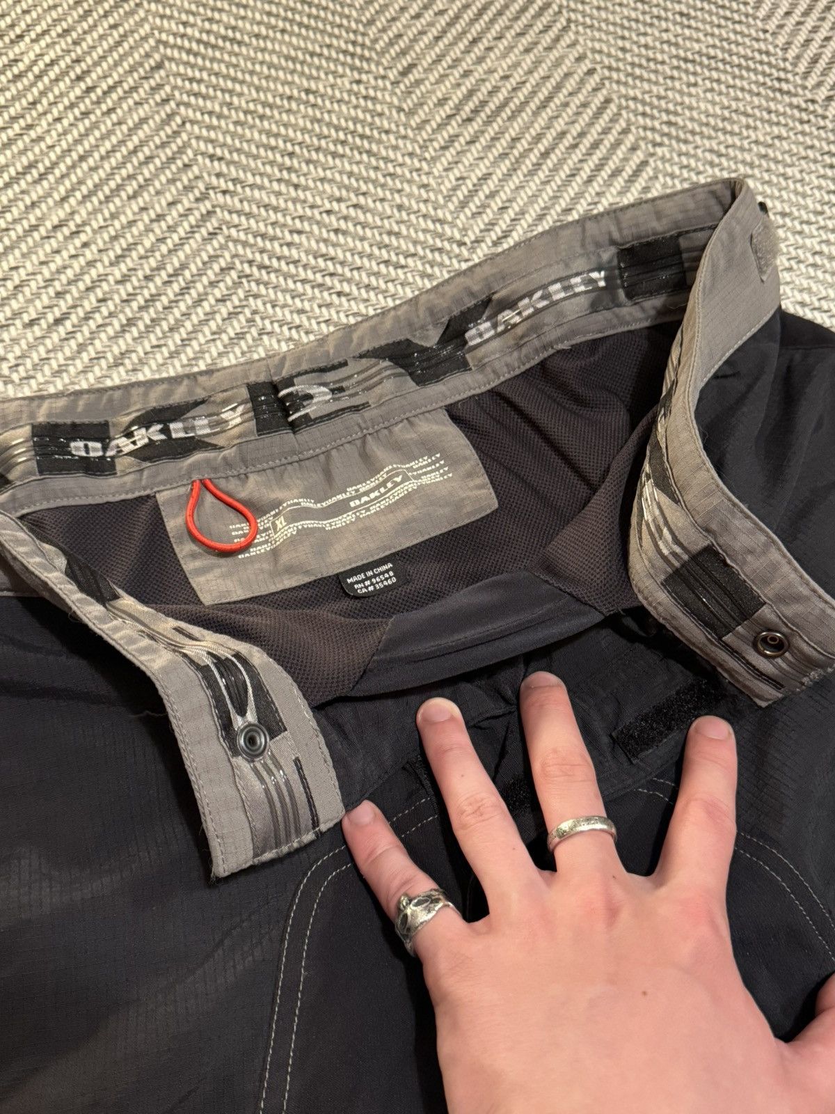Oakley Oakley 00s SOFTWARE TACTICAL SHORTS PANTS Size US 32 / EU 48 - 4 Thumbnail