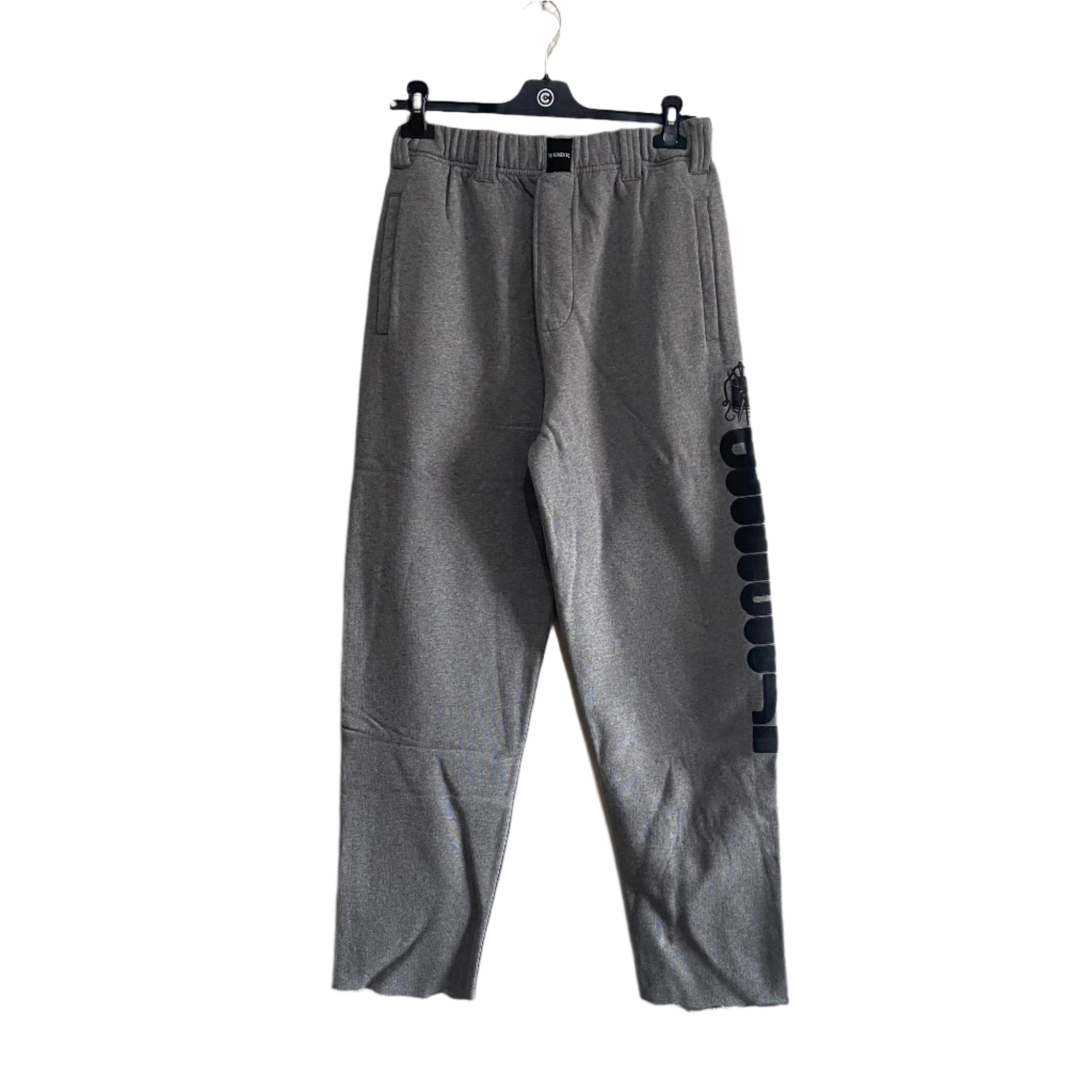 Vetements Runway Grey Simple Logo Sweatpants Size US 30 / EU 46 - 1 Thumbnail