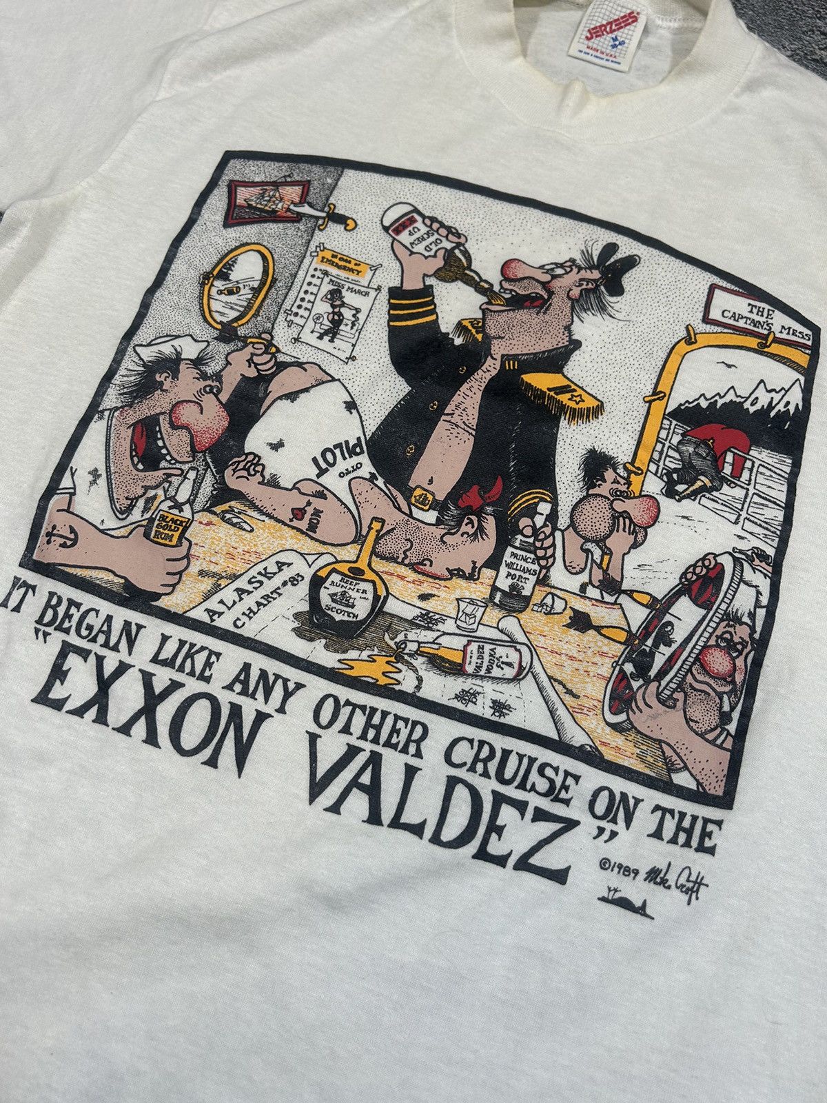 Vintage Exxon Valdez Rare 90s Humor T-shirt Size US S / EU 44-46 / 1 - 2 Thumbnail