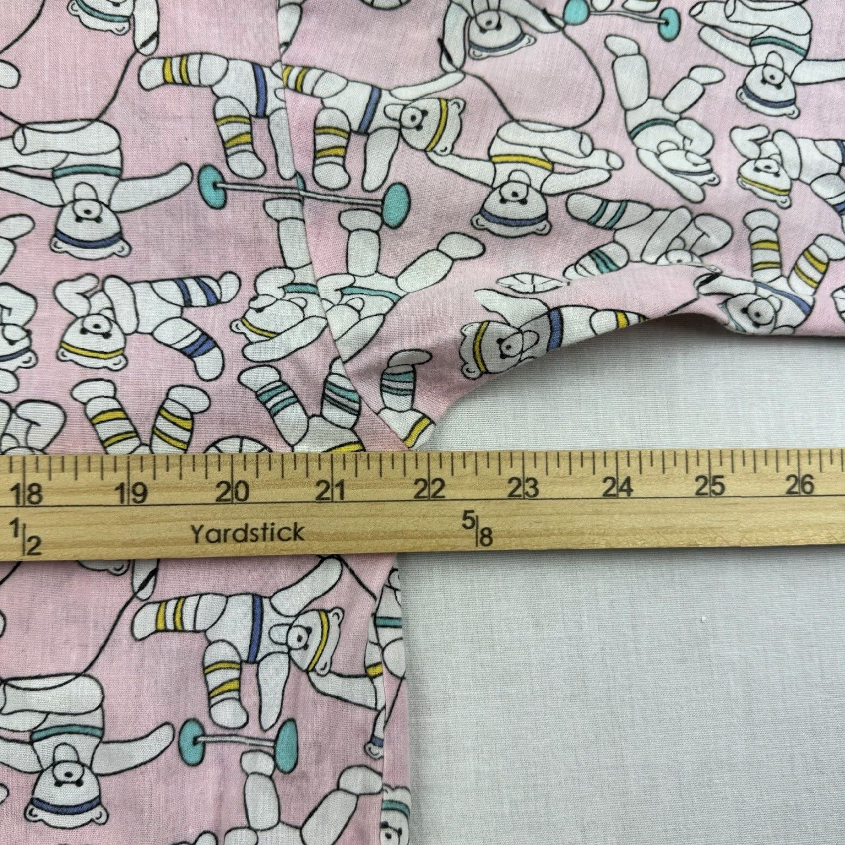 Vintage VINTAGE Give It Up Sleep Shirt Womens Small Short Sleeve Collared Button Pink 80s Womens Size S / US 4 / IT 40 - 7 Thumbnail