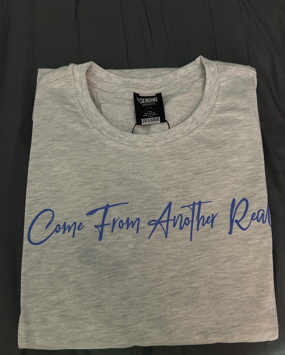 Other XL Gray Shirt with Back Design Size US XXL / EU 58 / 5 - 2 Thumbnail