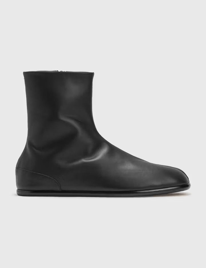 Maison Margiela o1w1db10825 Tabi Ankle Boots in Black Size US 11 / EU 44 - 1 Thumbnail