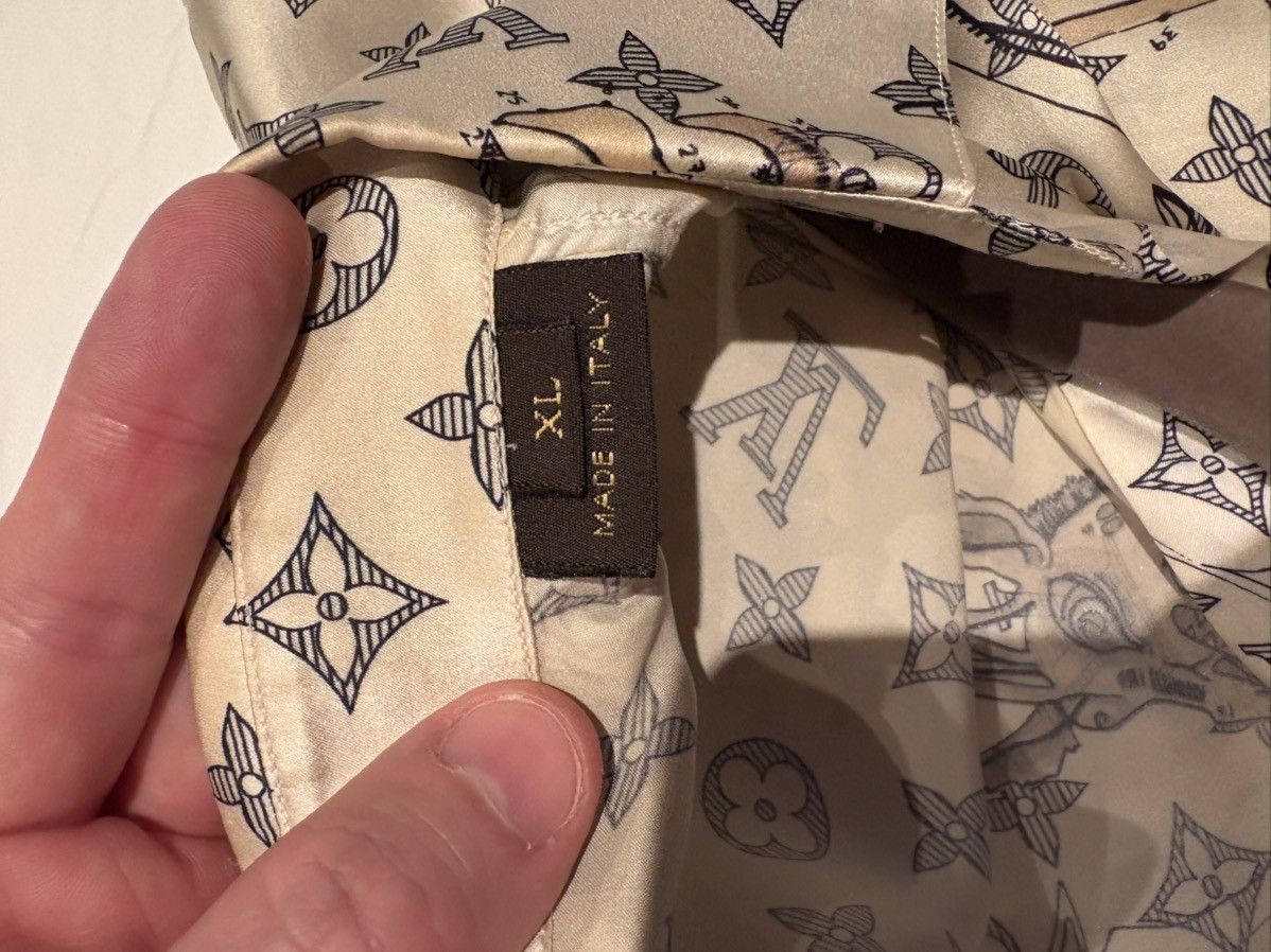 Louis Vuitton LOUIS VUITTON x CHAPMAN BROTHERS Safari Animal Silk Shirt Size US XL / EU 56 / 4 - 3 Thumbnail