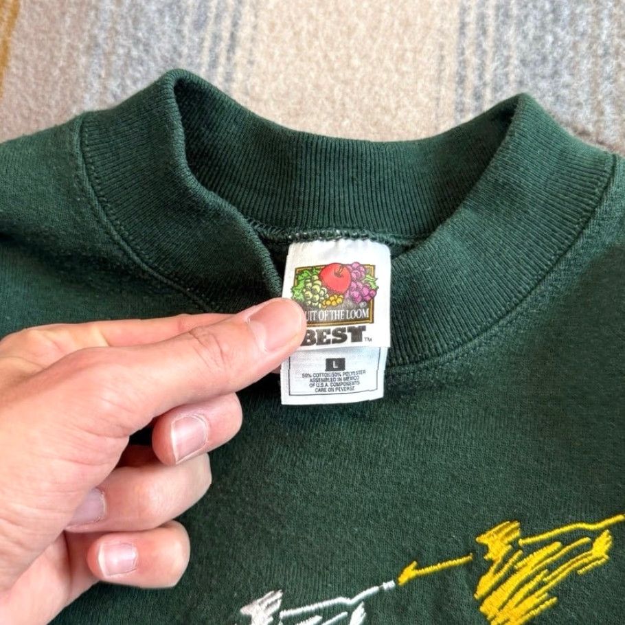Fruit Of The Loom VINTAGE 90s Golf Embroidered Crewneck Sweatshirt Mens Large Green Golfing Par Birdie Fiber of the Loom Brand Sweatshirt Size US L / EU 52-54 / 3 - 2 Thumbnail