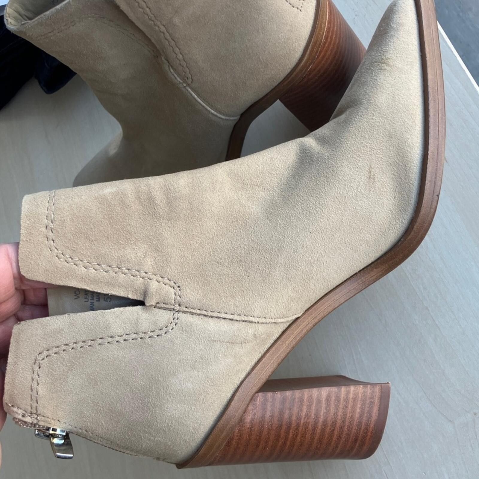 Other Elegant Beige Ankle Booties Size US 5.5 / IT 35.5 - 7 Thumbnail