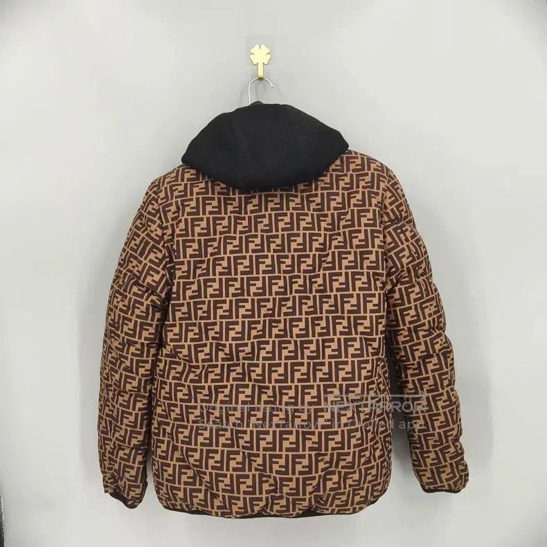 Fendi Fendi Reversible Monogram Print Down Jacket. Size US XS / EU 42 / 0 - 2 Thumbnail