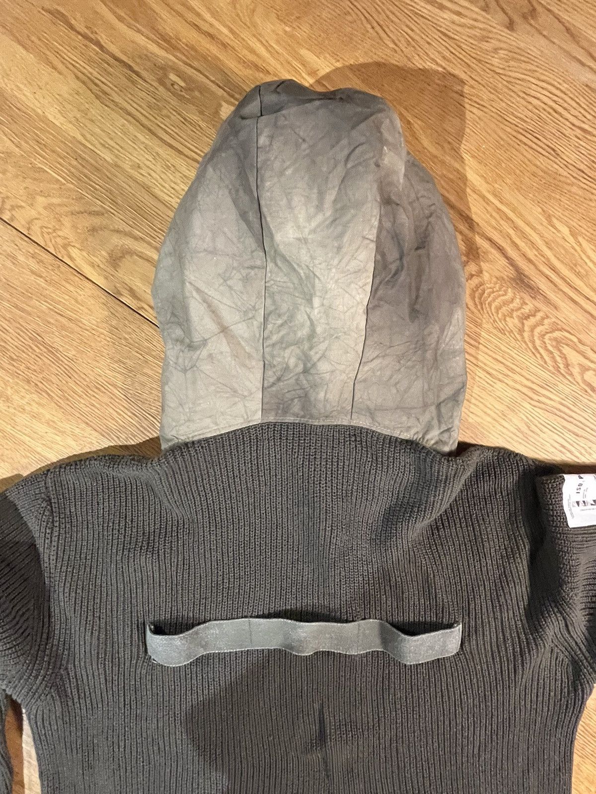 Gall × Tobias Birk Nielsen Isopoetism KN4 Karoli knitted hood Size US S / EU 44-46 / 1 - 8 Thumbnail
