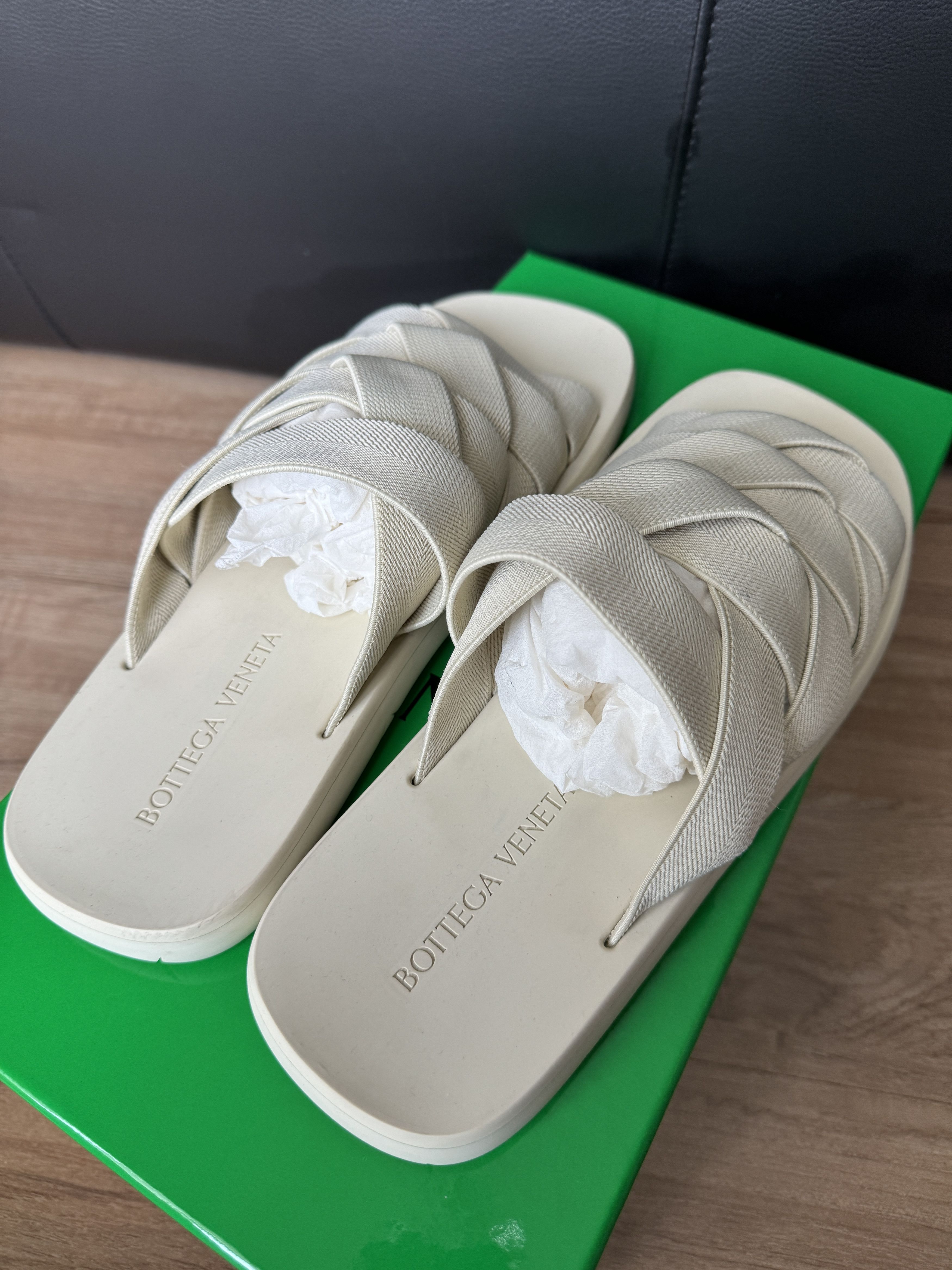 Bottega Veneta Bottega Veneta Slides Size US 10 / EU 43 - 2 Thumbnail