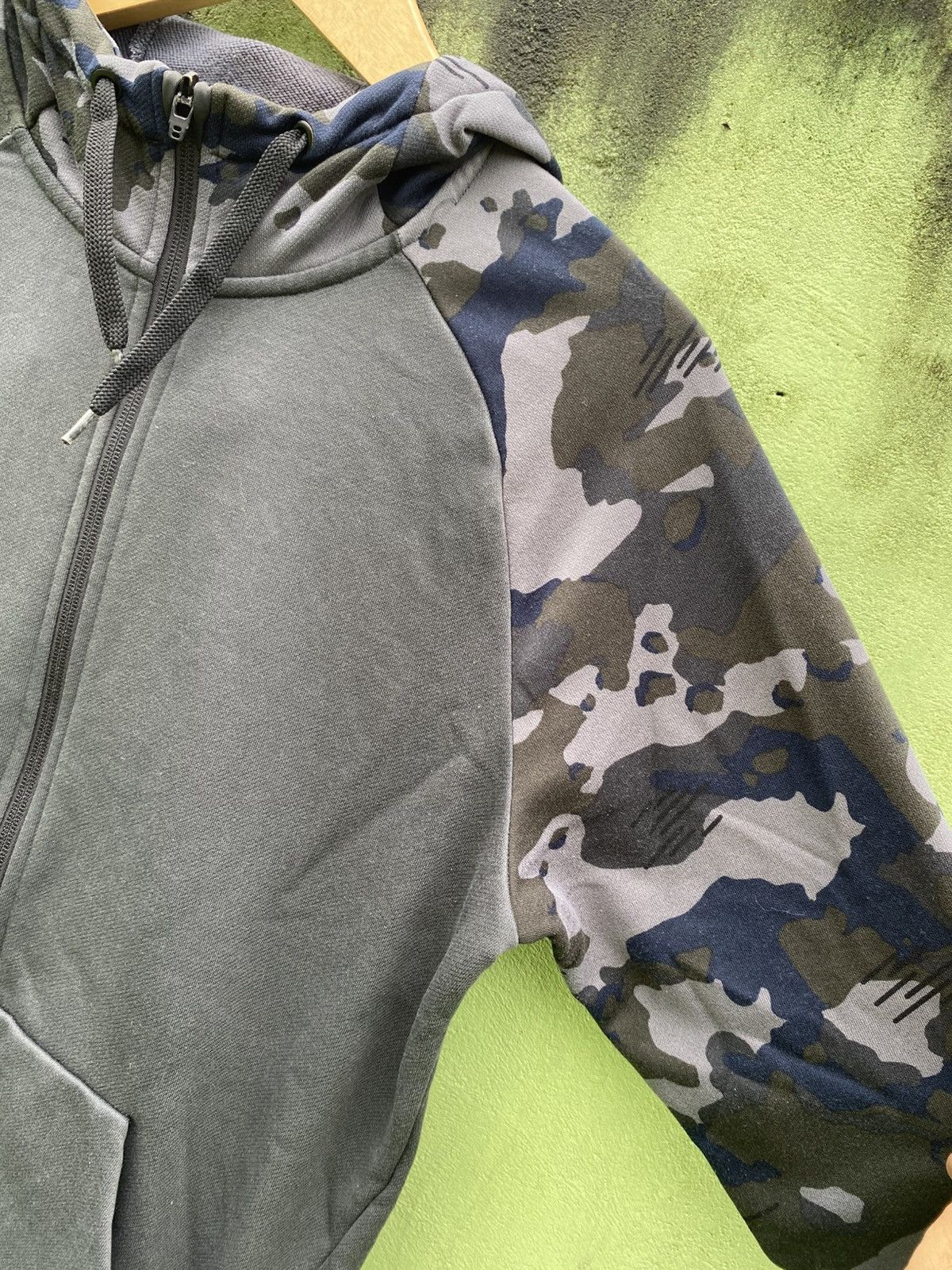 Nike Nike Dri-Fit Hoodie Zip Camo Sleeve Raglan Urban Style Size US M / EU 48-50 / 2 - 4 Thumbnail