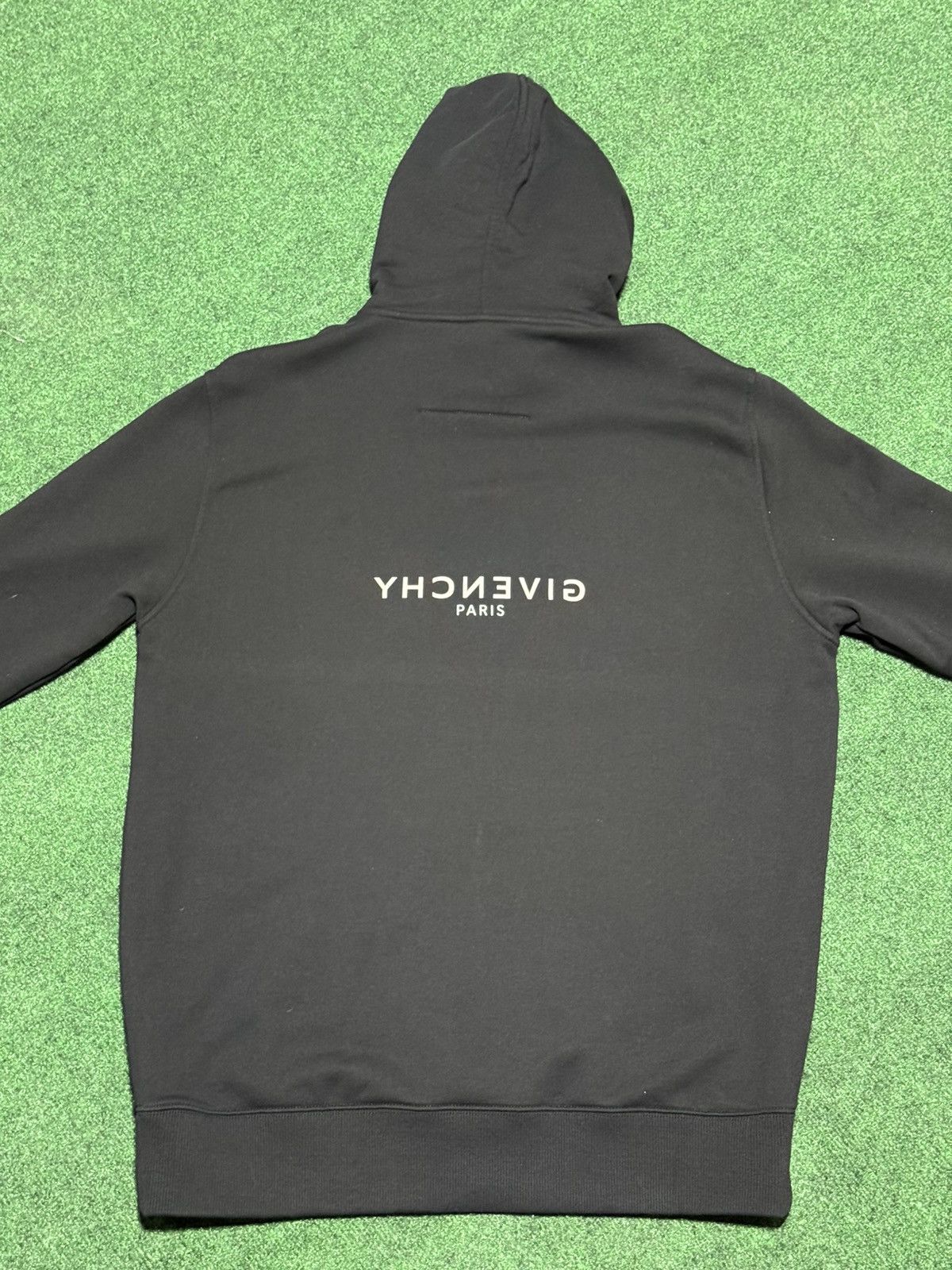 Givenchy Givenchy Hoodie In Reverse Fleece Size US M / EU 48-50 / 2 - 6 Thumbnail