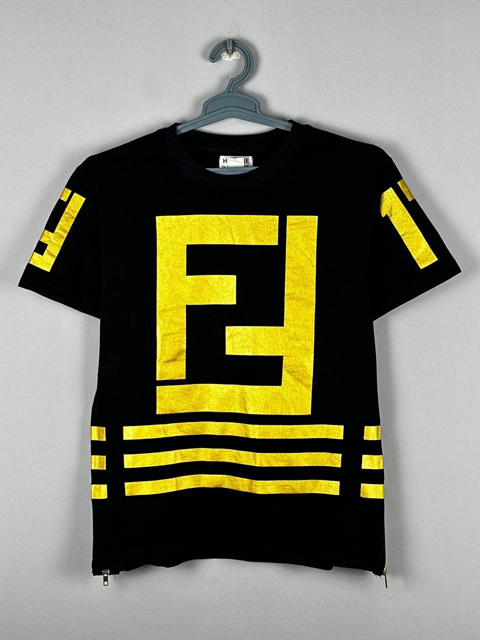 Homme + Femme La Rare Homme femme LA Printed Designer T shirt Size US XL / EU 56 / 4 - 1 Thumbnail