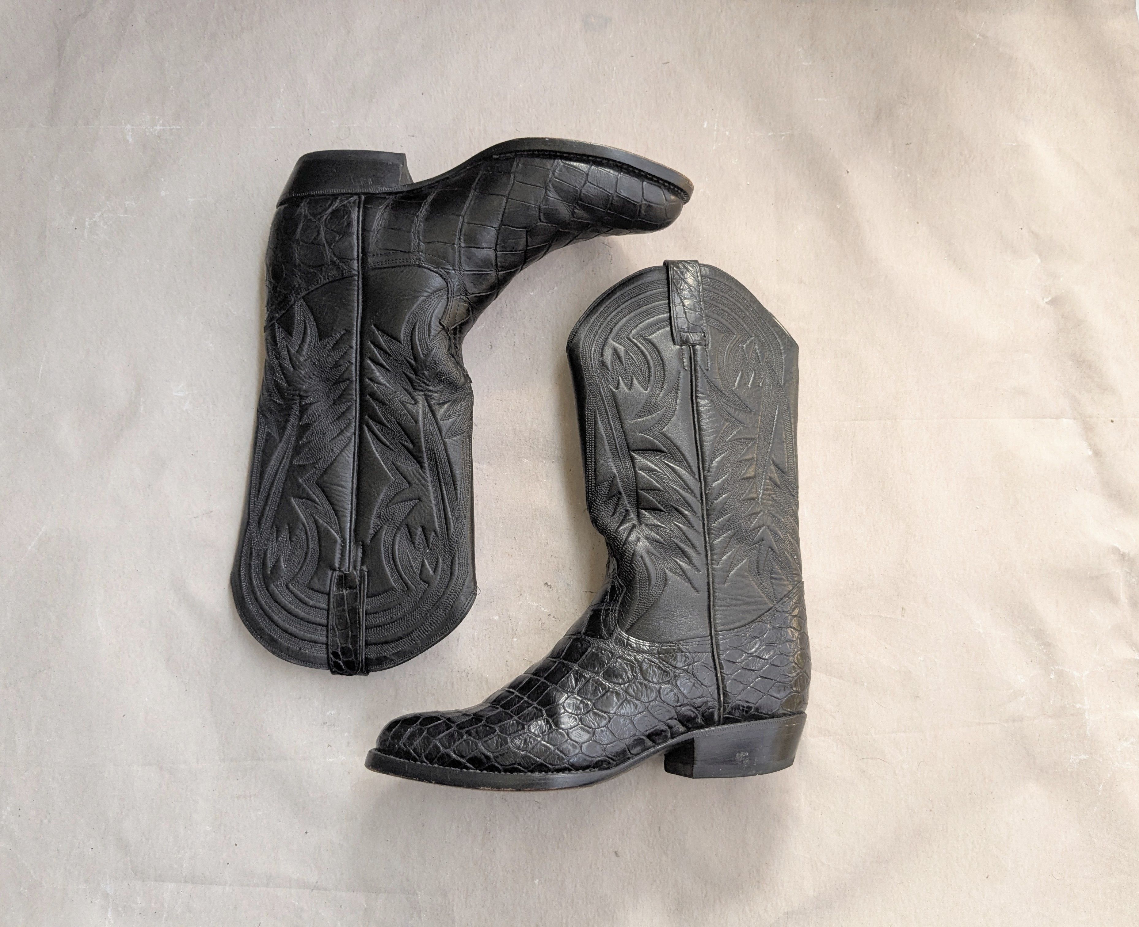 Genuine Leather Vintage Cowboy Boots Black Alligator Leather 9 Crocodile Size US 9 / EU 42 - 1 Thumbnail