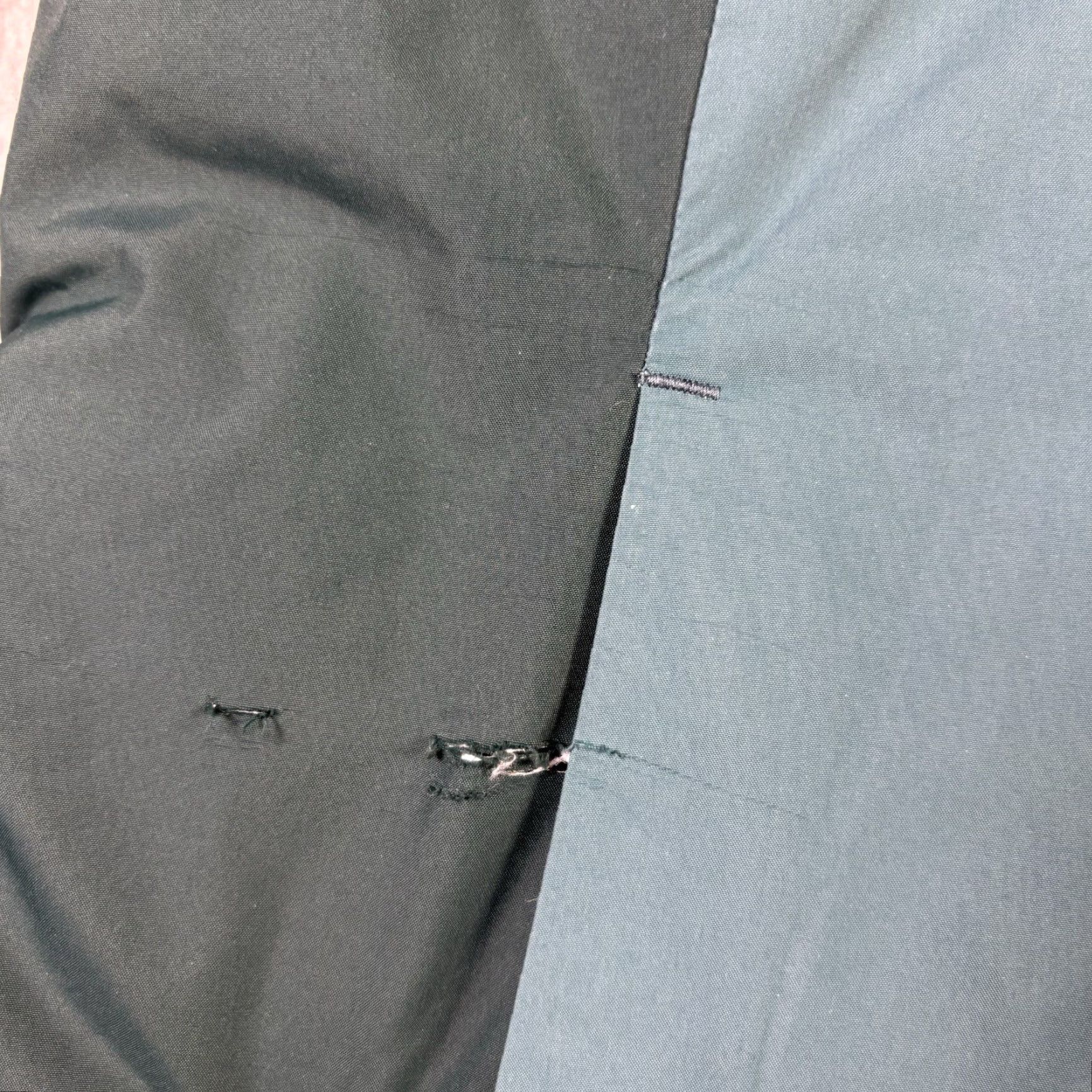 Vintage L.L. Bean Nylon Arctic Rain Full Zip Jacket Womens Petites XS Blue Nylon Solid Short Zip Rain Coat Ladies XS Pets Size XS / US 0-2 / IT 36-38 - 5 Thumbnail
