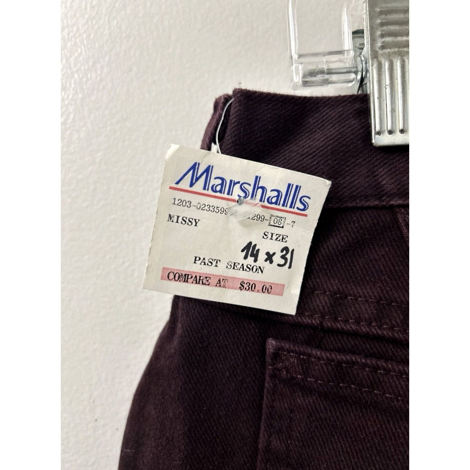Lee VINTAGE Lee Riveted Jeans Womens 14x31 Burgundy Made In USA YKK Denim NWT S(Burgundy) Purple Jeans 5-Pocket Mens Womens Girls? Size 36" / US 14 / IT 50 - 4 Thumbnail