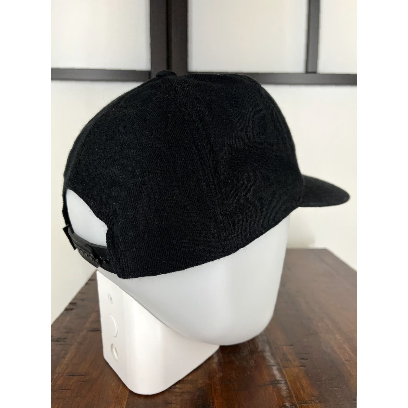 Vans VANS Hat Cap Snap Back Adult Black Wool Blend Embroidered Logo Beach Surf Skater Casual Size ONE SIZE - 7 Thumbnail