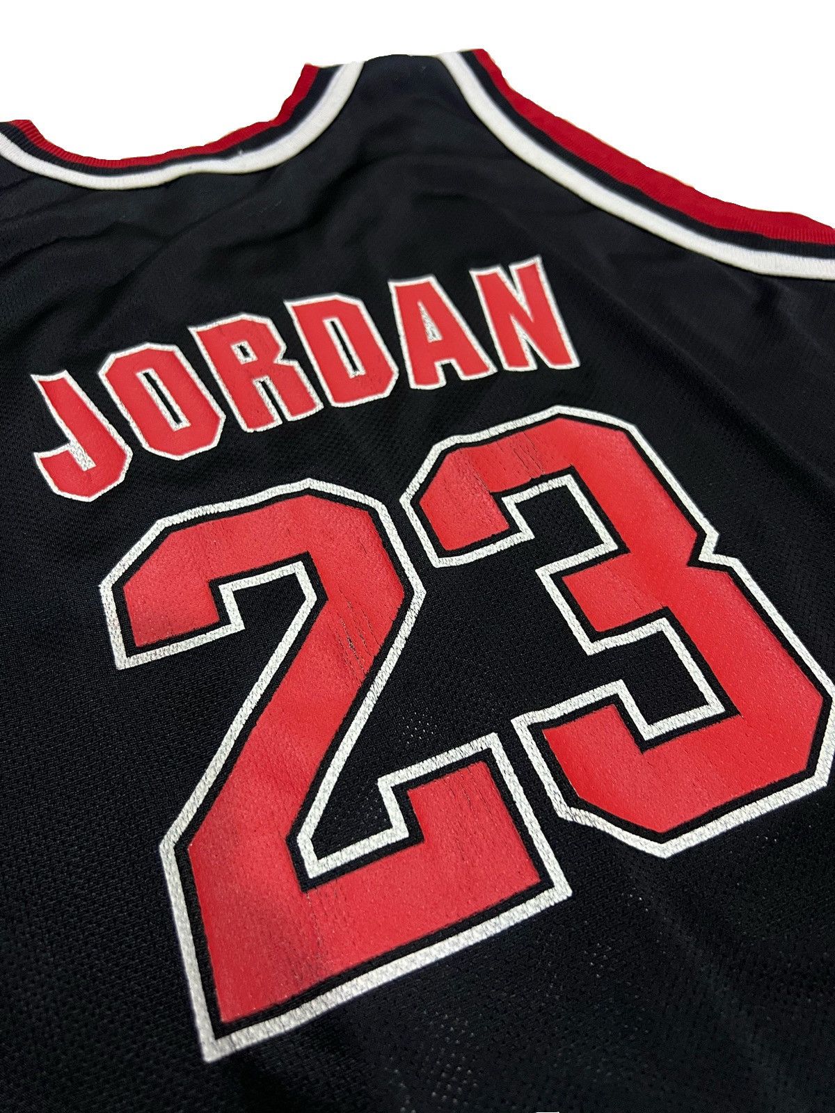 Champion × NBA × Vintage Vintage Champion Chicago Bulls NBA Jersey Size US M / EU 48-50 / 2 - 4 Thumbnail