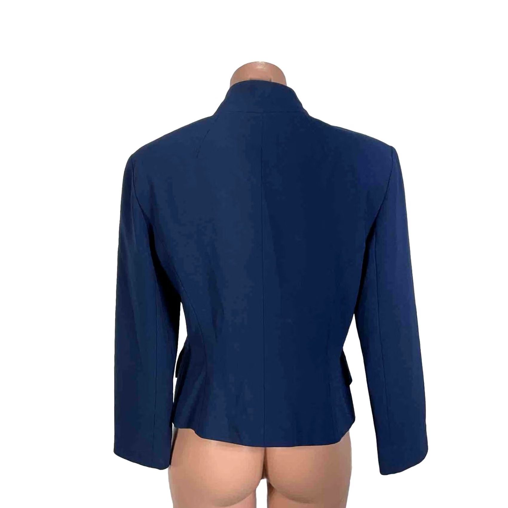 St. John St John Blazer 8 Navy Structured Short Open Front Light Shoulder Pads Triacetate Size 30" / US 8 / IT 44 - 2 Thumbnail