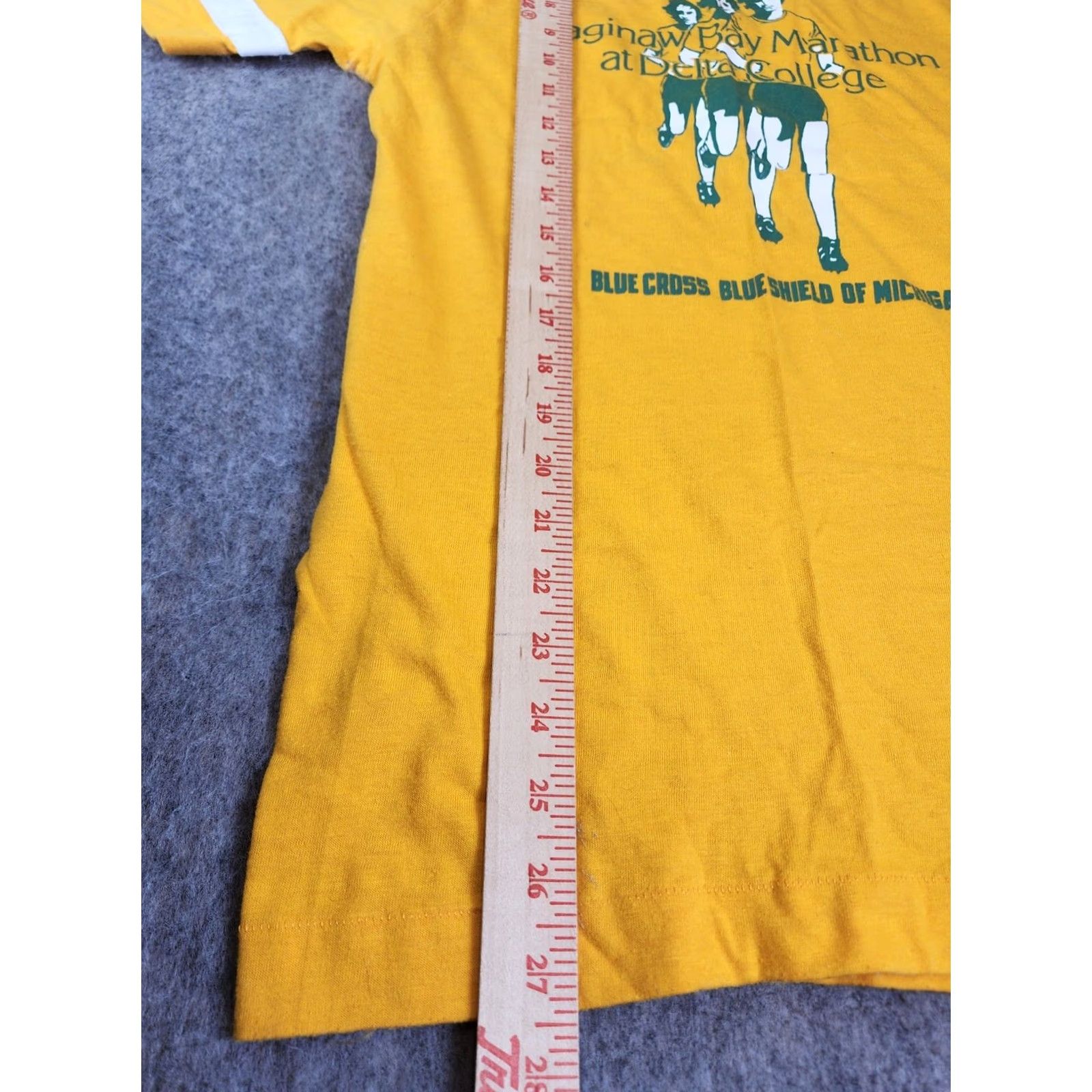 Delta VINTAGE Saginaw Bay Marathon Delta College Shirt Michigan Small Shirt Men White 80s Crew Neck Short Sleeve T-Shirt Boys Girls Mens Womens Size US S / EU 44-46 / 1 - 5 Thumbnail