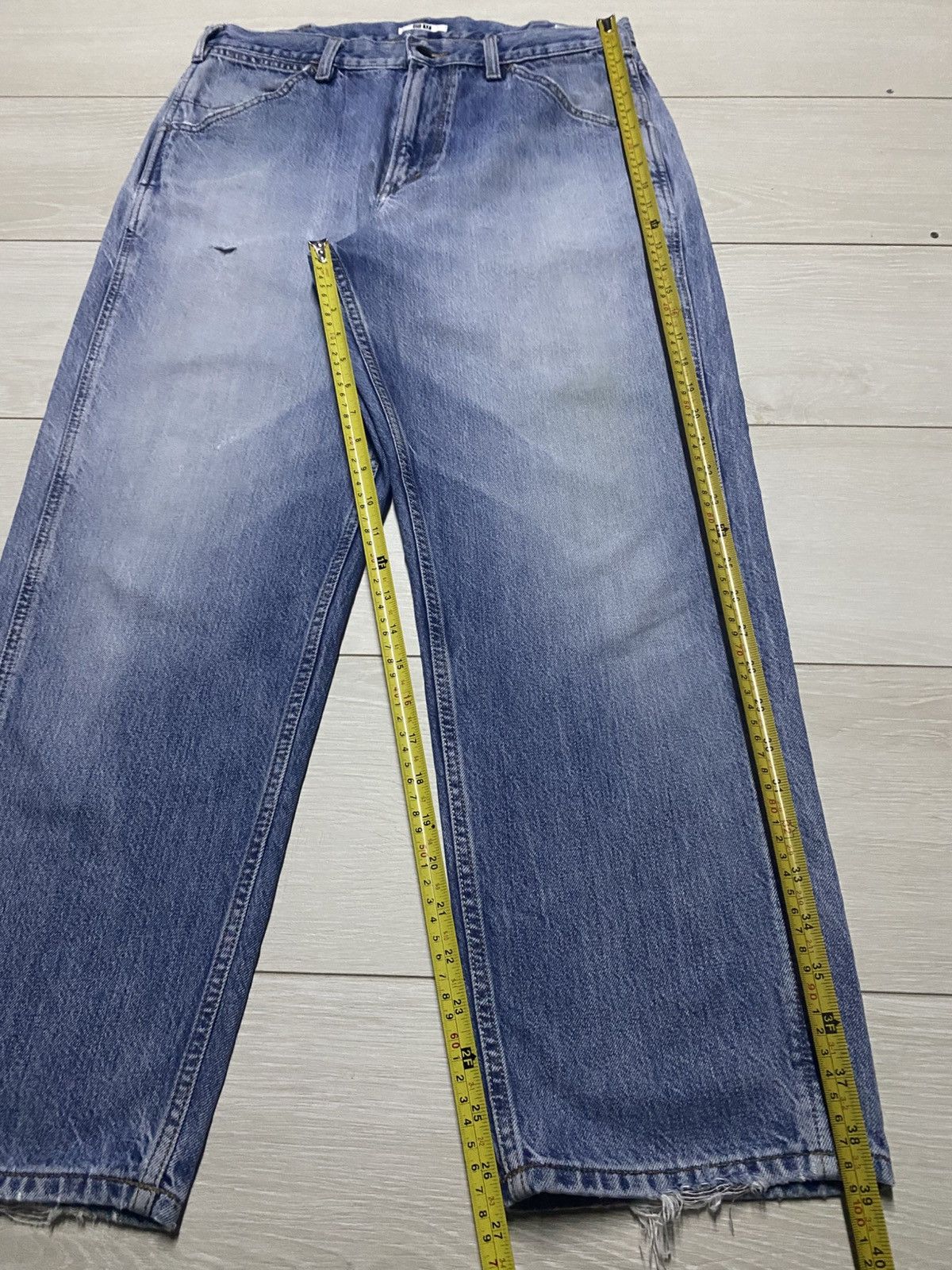 Uniqlo Vintage Uniqlo Blue Wash Taperred Leg Distressed Jeans Size US 32 / EU 48 - 13 Thumbnail