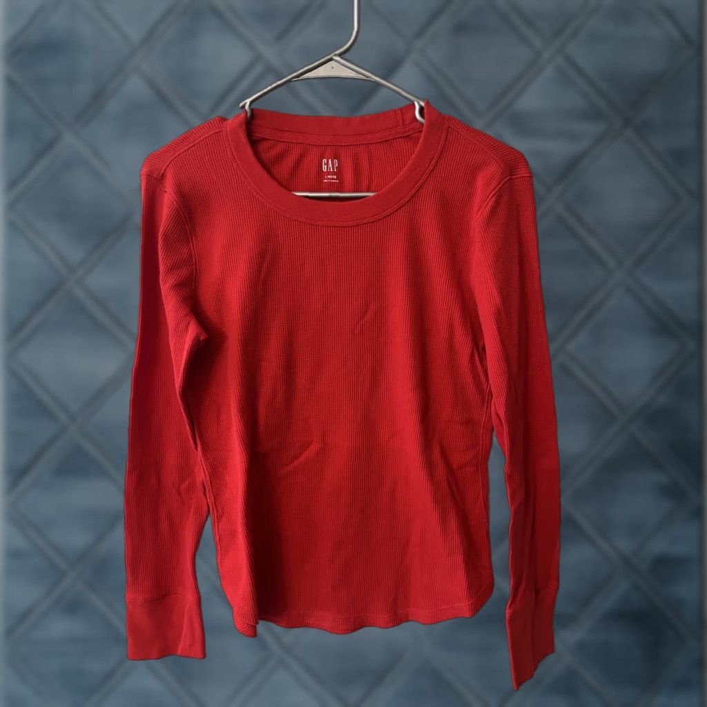 Gap VINTAGE Gap Women LP Petite Red Tee Waffle Long Sleeve Crew Neck T-Shirt Size L / US 10 / IT 46 - 1 Thumbnail