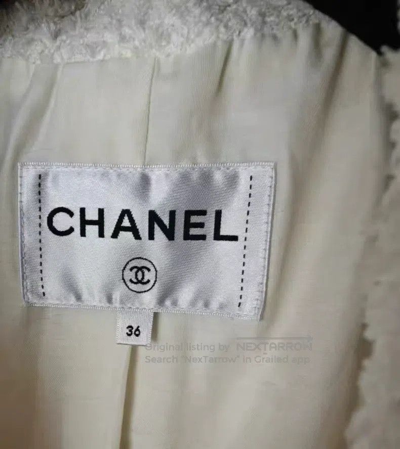 Chanel Chanel White coat Size XS / US 0-2 / IT 36-38 - 2 Thumbnail