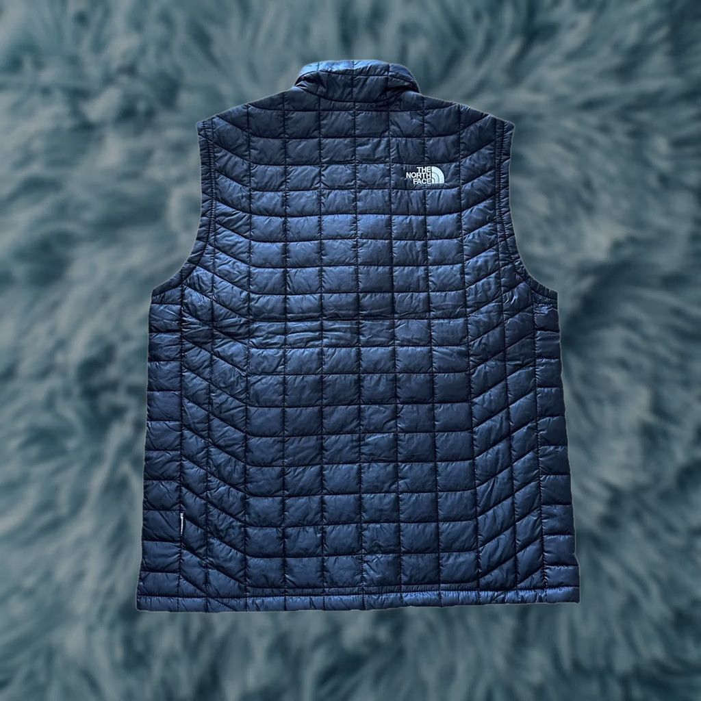 The North Face VINTAGE The North Face Vest Mens L Black ThermoBall Eco Quilted Puffer Insulated Size US L / EU 52-54 / 3 - 1 Thumbnail