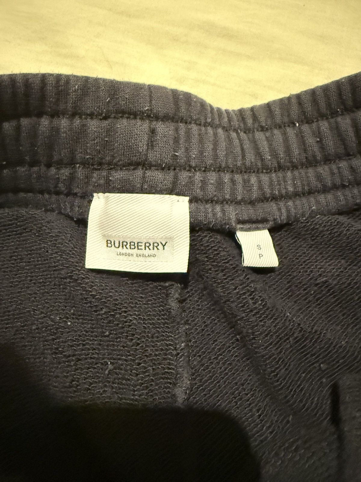 Burberry Burberry shorts Size US 30 / EU 46 - 2 Thumbnail