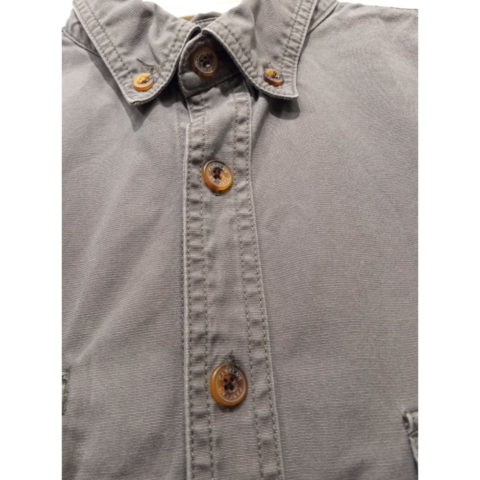 Vintage Cabela's Men Button Down Shirt Outdoor Active Casual Travel Workwear Cotton Gray L Regular Short Sleeve Size US L / EU 52-54 / 3 - 3 Thumbnail