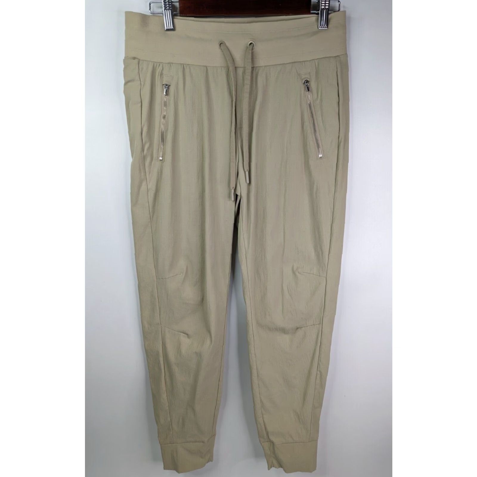 Athleta Athleta Jogger Pants Womens 6 Beige Nylon Spandex Trekkie Outdoor Hiking Ripstop Pockets 405726 Size 28" / US 6 / IT 42 - 2 Thumbnail
