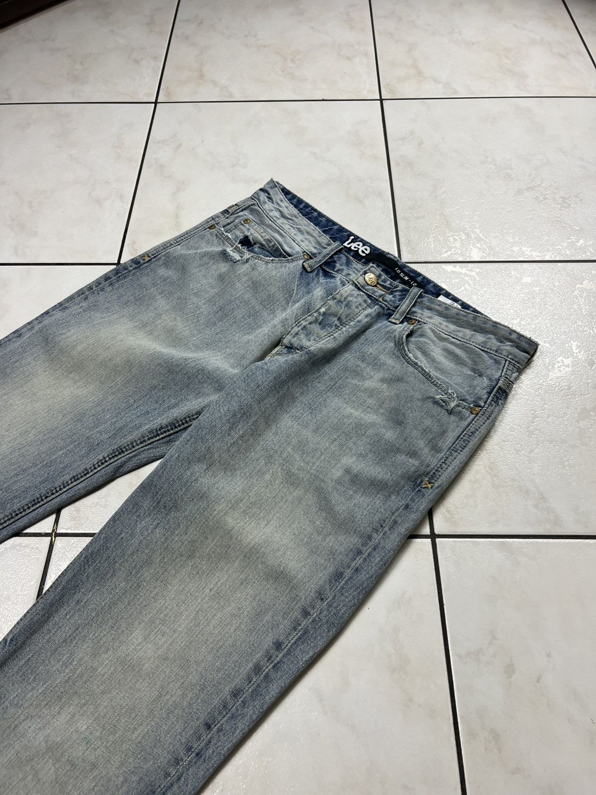 Lee Vintage Lee Slim-L2 dirty mud washed distressed denim jeans Size US 31 - 8 Thumbnail