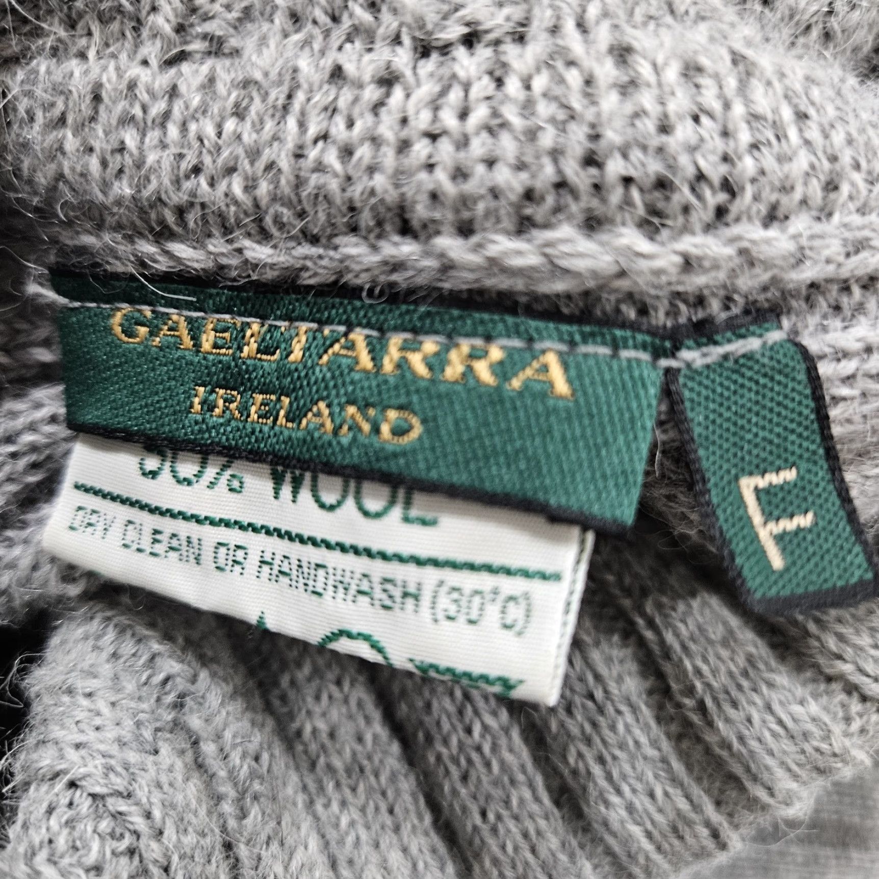 Vintage Gaeltarra Sweater One Size Grey Alpaca Wool Ribbed Knit Oversized Turtleneck Poncho F Womens Fall Winter Hand Wash Only Size ONE SIZE - 3 Thumbnail