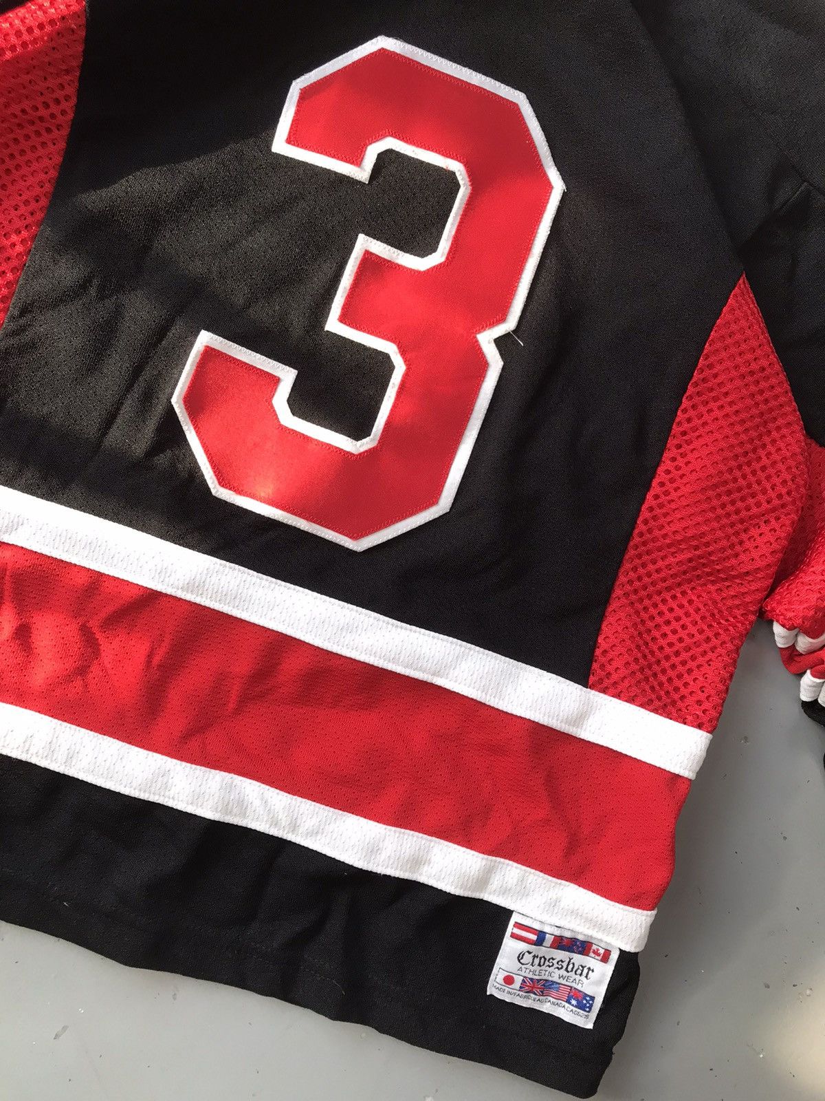 Vintage Vintage crossbar can west polyester hockey jersey Size US S / EU 44-46 / 1 - 9 Thumbnail