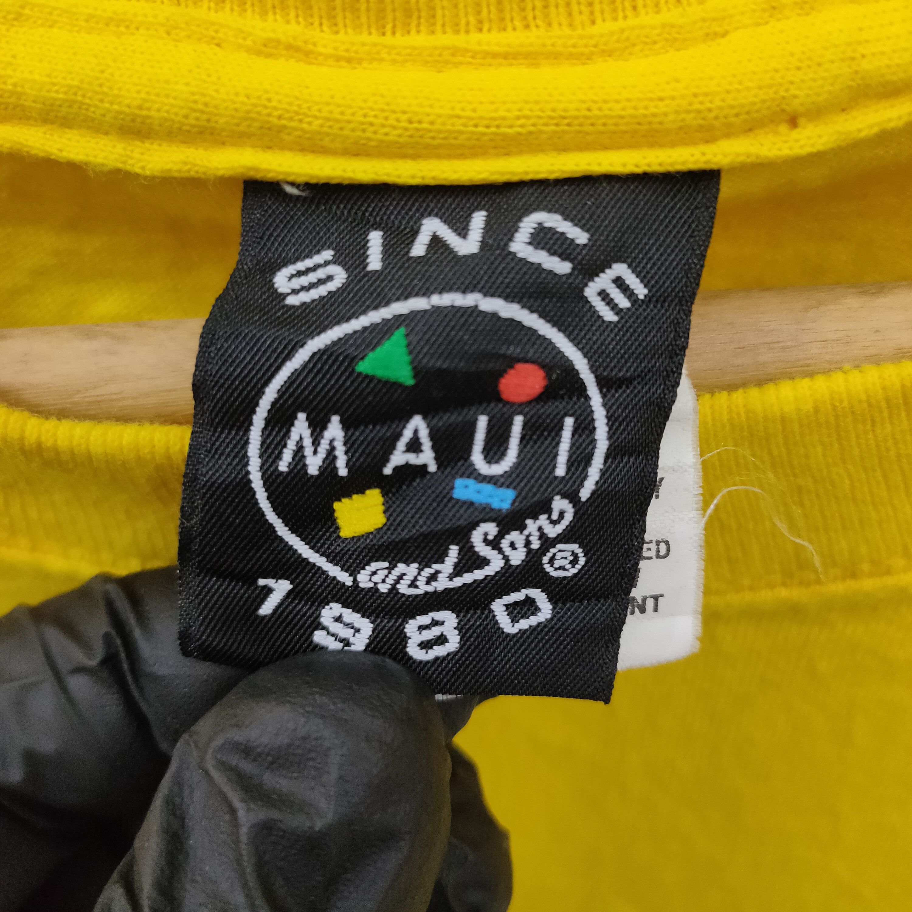 Maui and Sons 90s Hawaii Surf Gear Vintage Maui & Sons Skatewear Vibes Size US L / EU 52-54 / 3 - 7 Thumbnail
