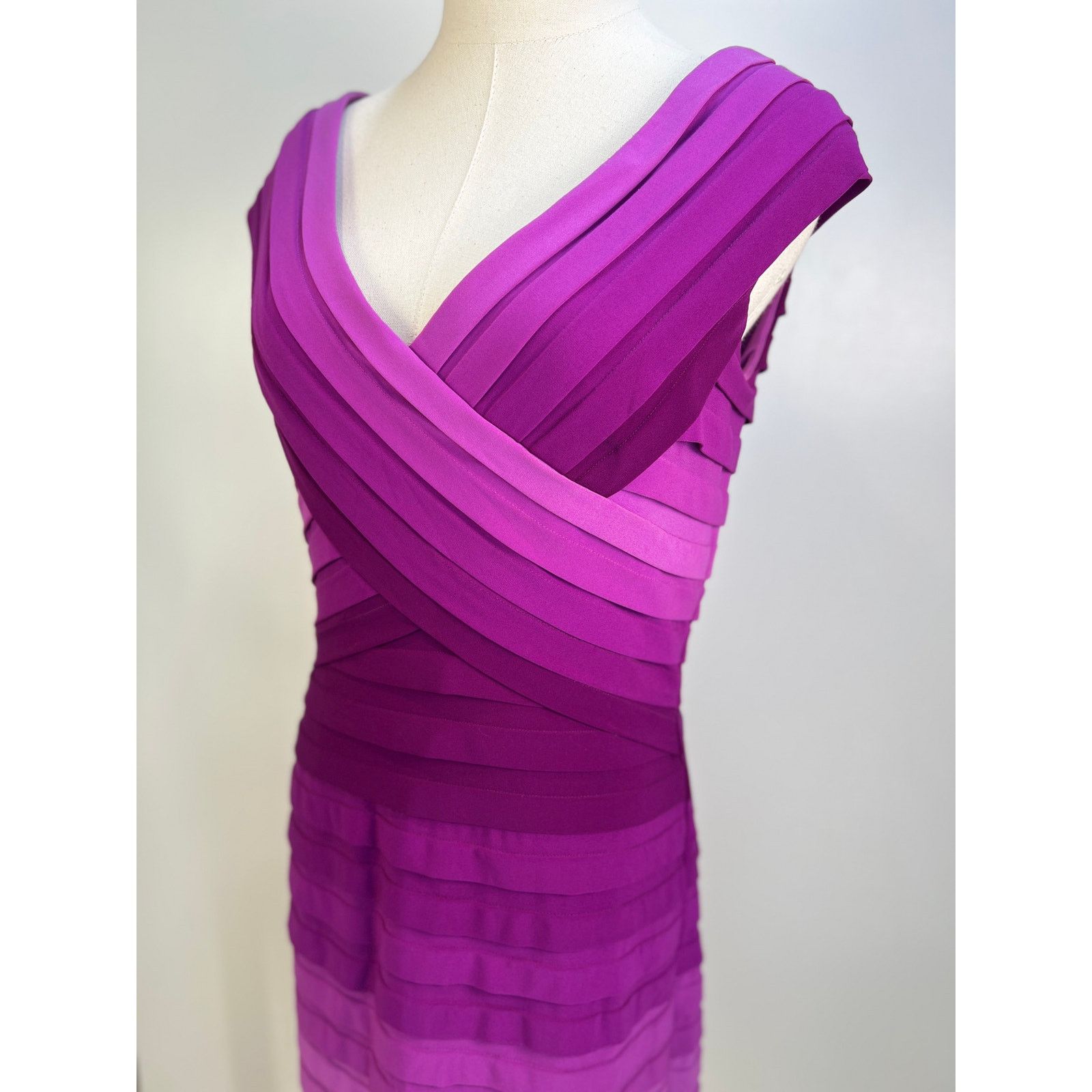 Tadashi Shoji Tadashi Shoji Purple Ombre Mini Sheath Dress Size L / US 10 / IT 46 - 2 Thumbnail