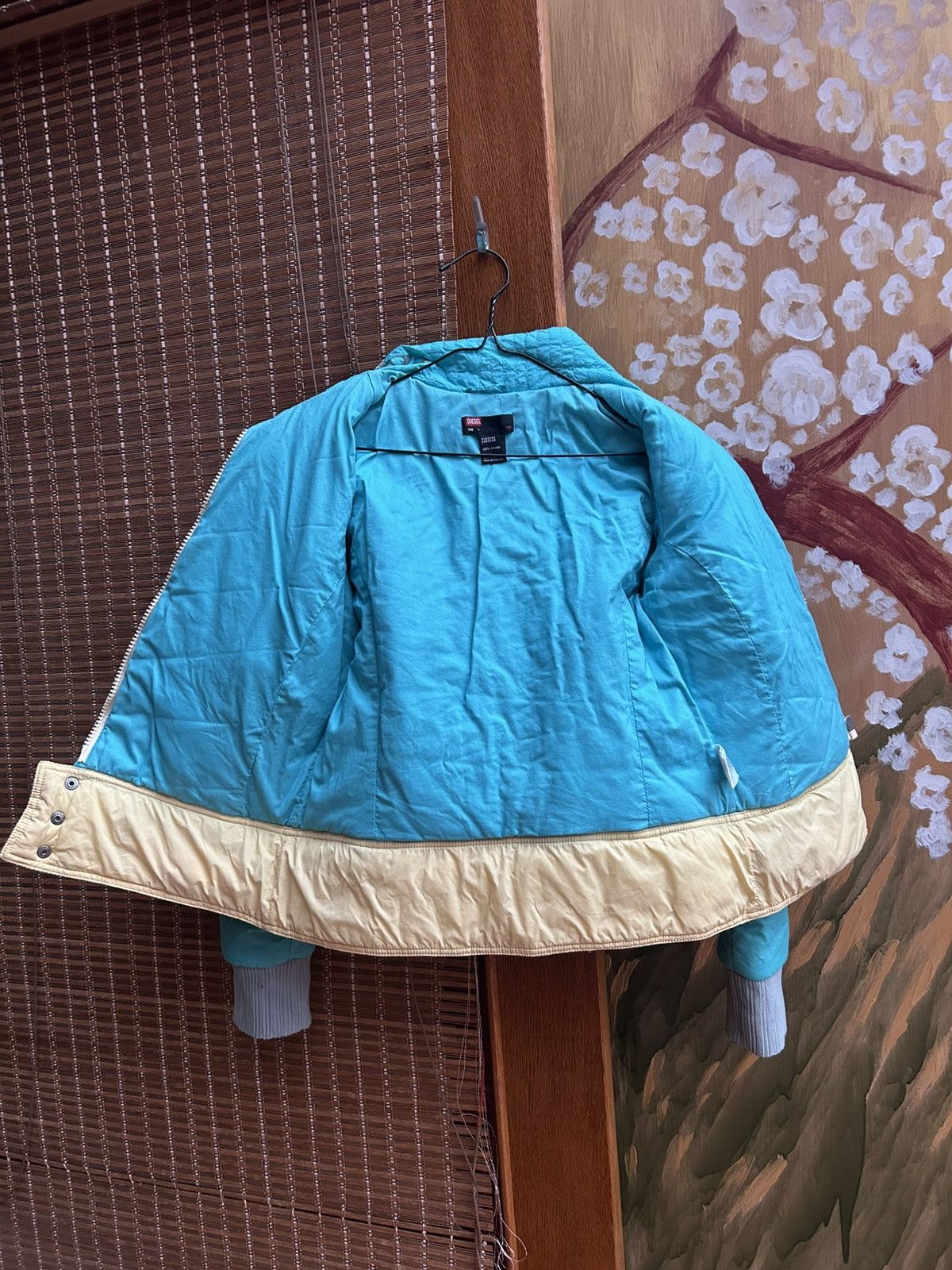 Designer × Vintage Y2k Diesel Floral Embroidery High Neck Cropped Padded Jacket Size L / US 10 / IT 46 - 3 Thumbnail